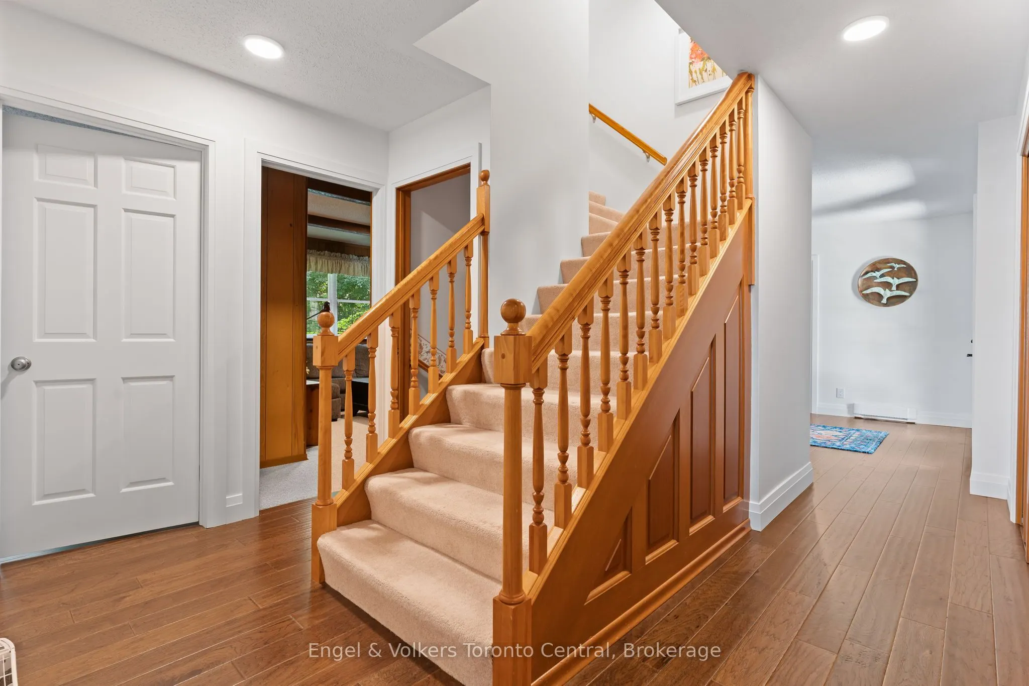 435 4TH Avenue W