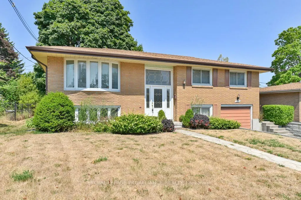 225 McGill Street