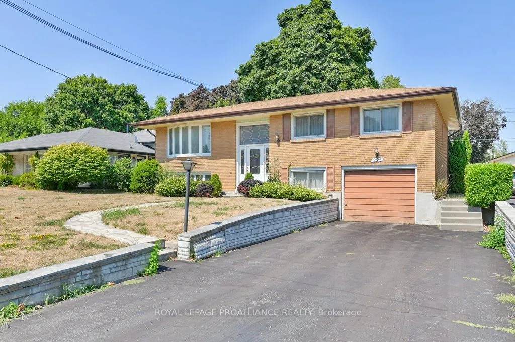 225 McGill Street