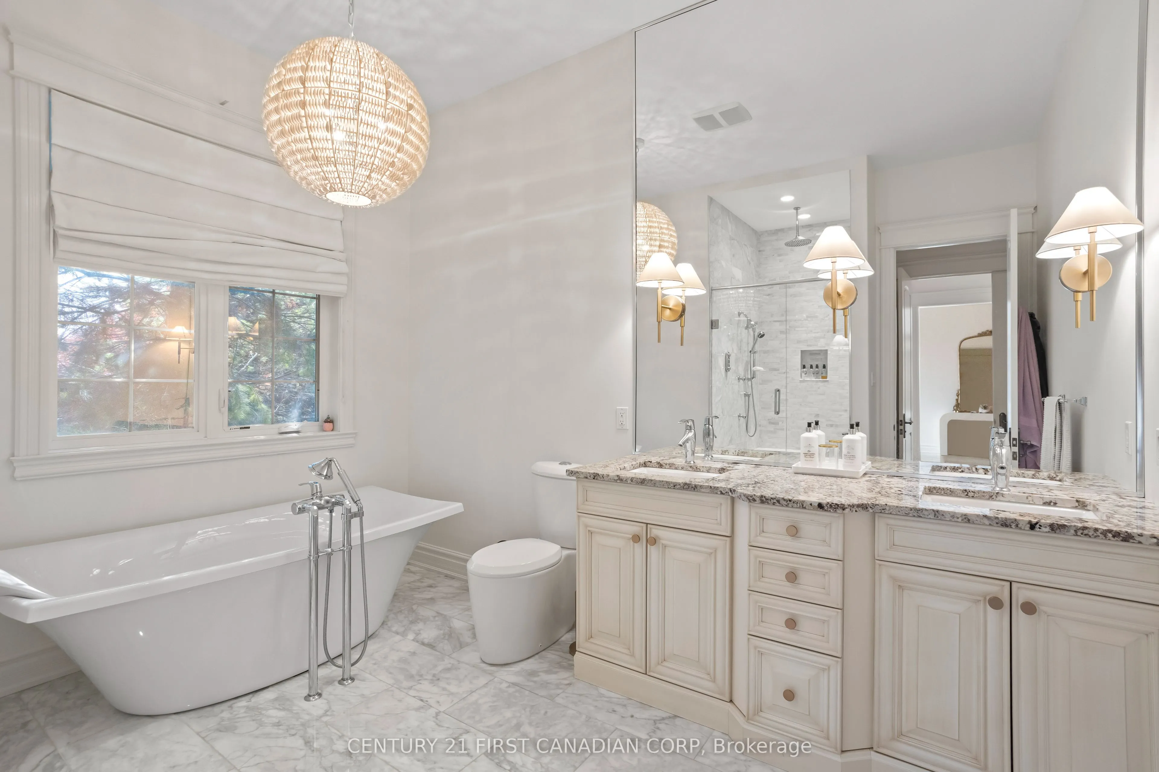 547 Crestwood Drive