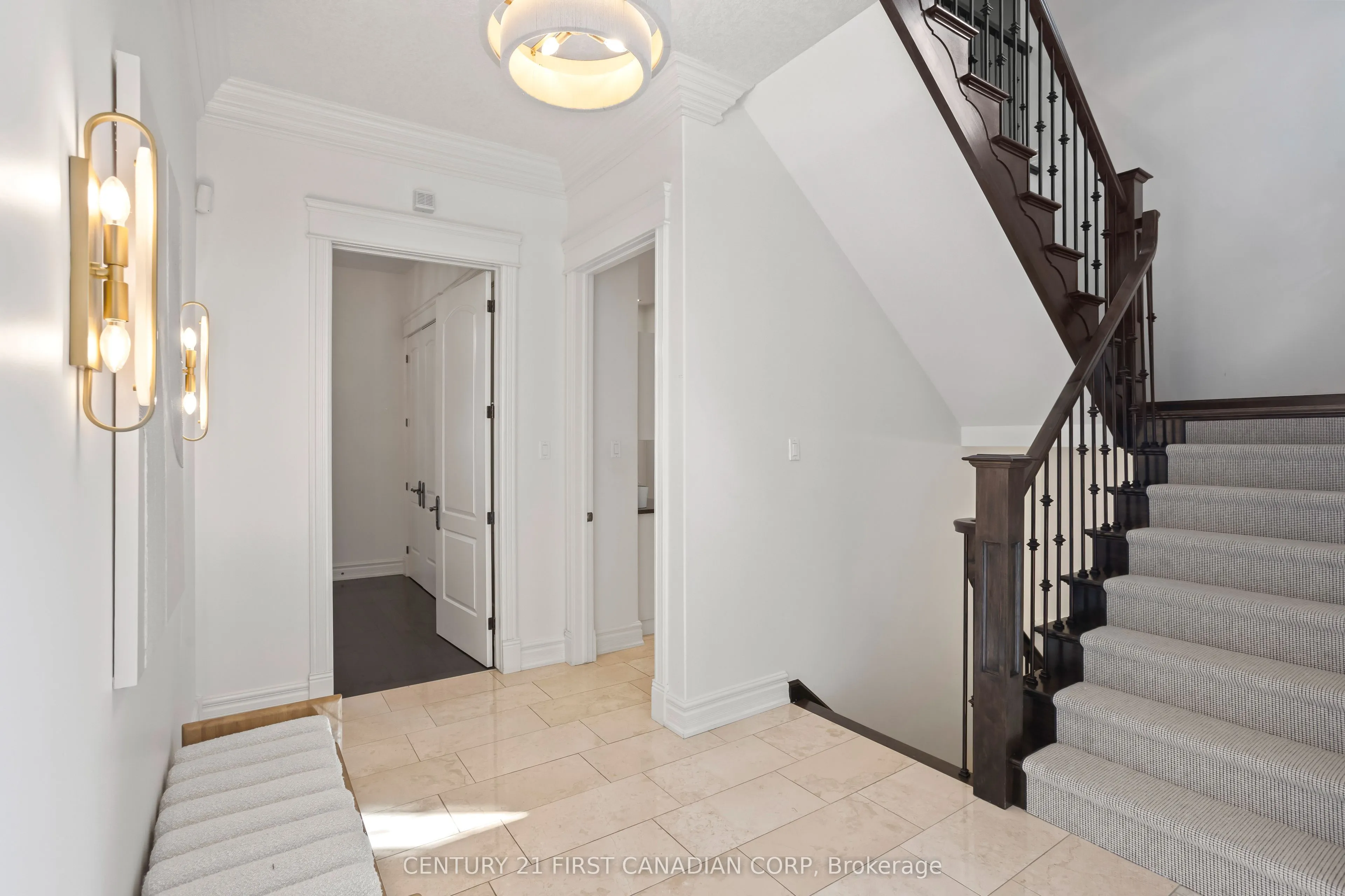 547 Crestwood Drive