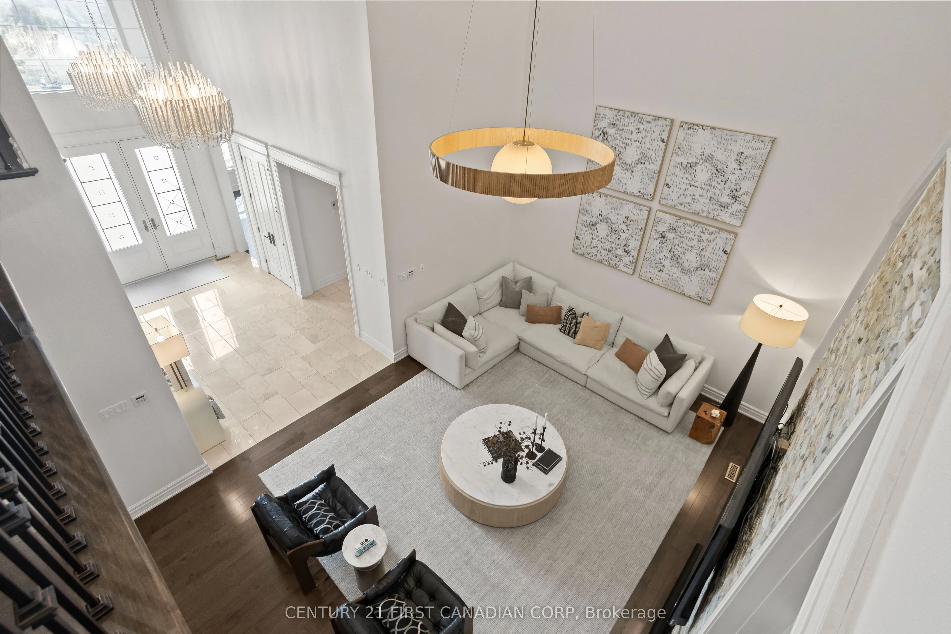 547 Crestwood Drive