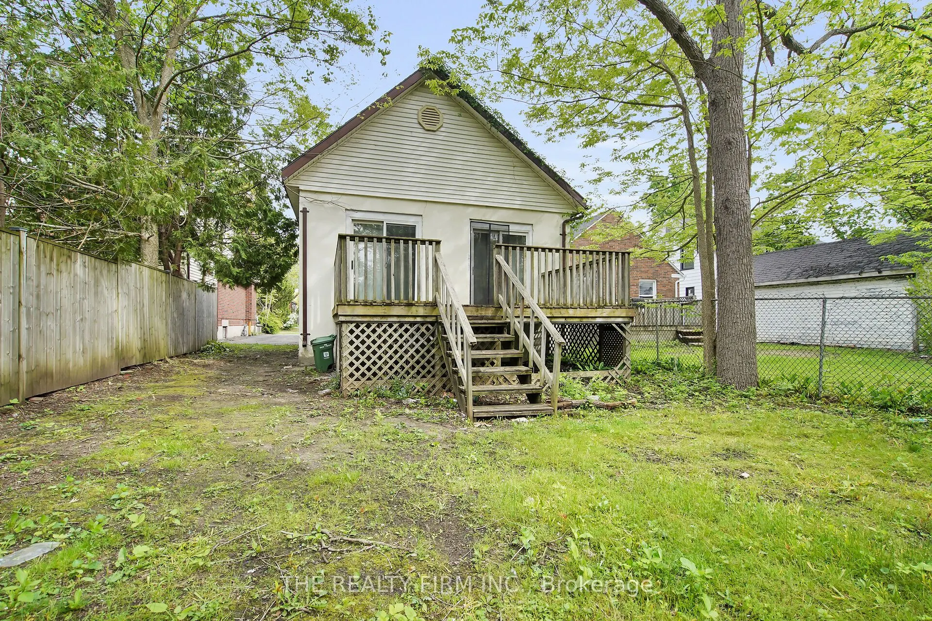 227 Epworth Avenue