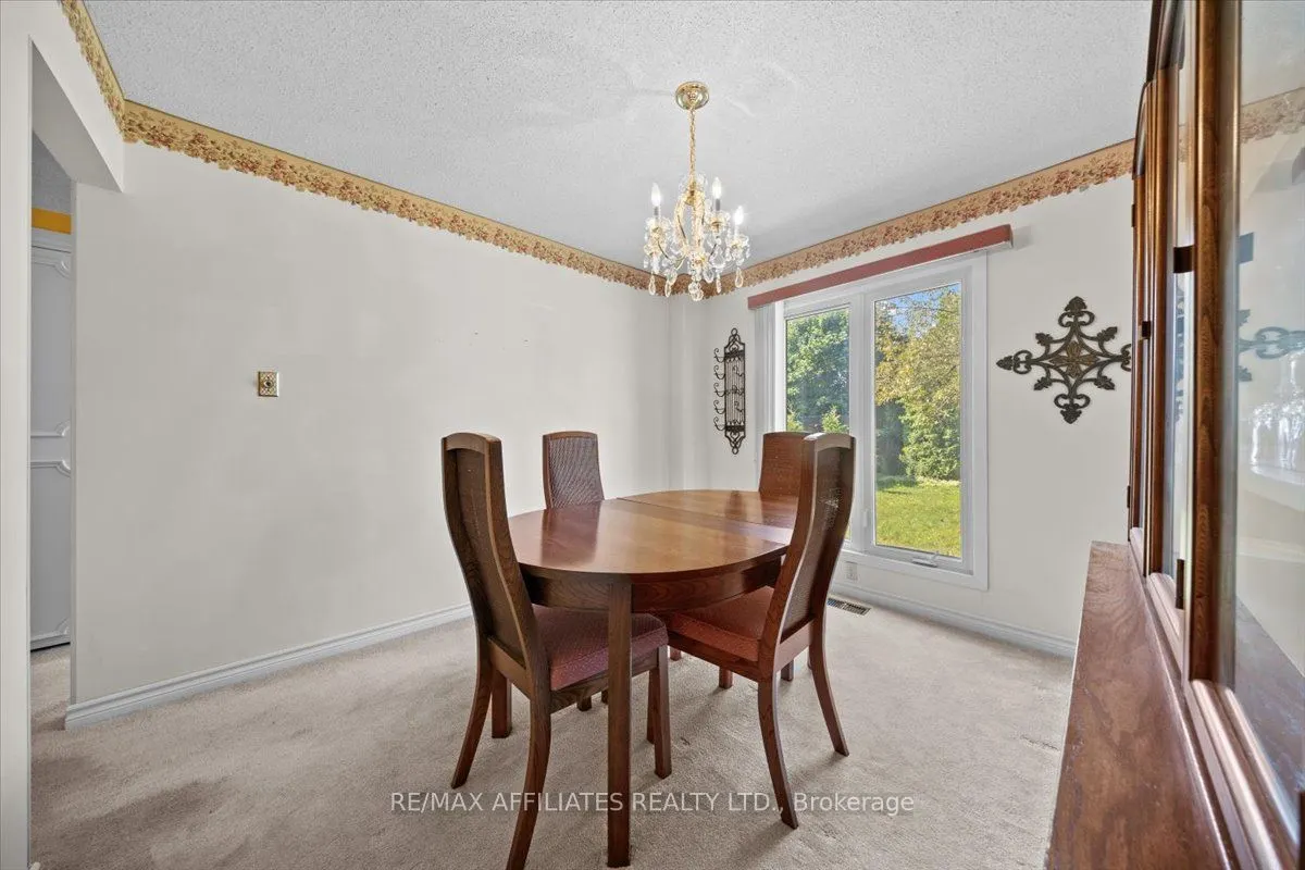 1080 St Lucia Place
