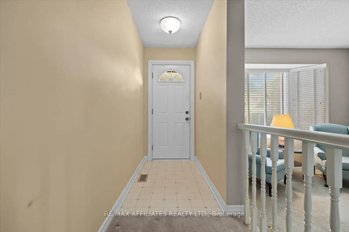1080 St Lucia Place
