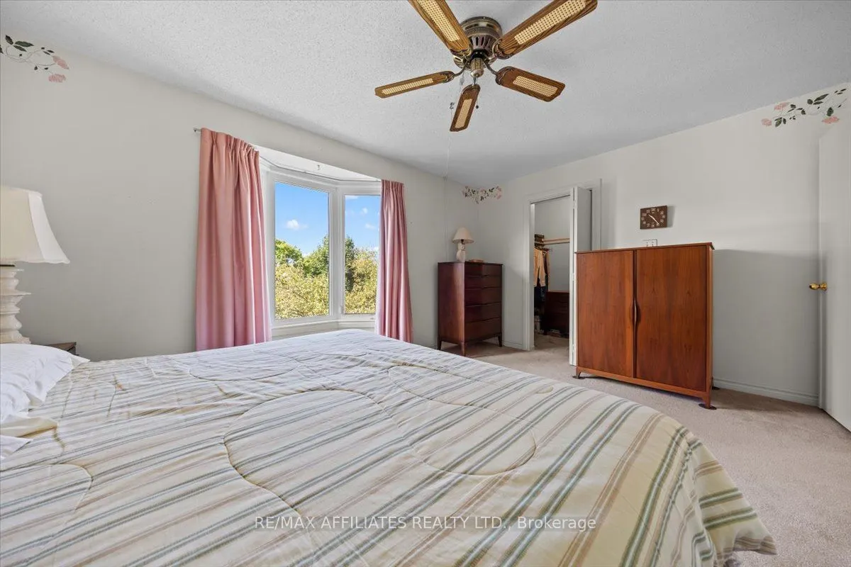 1080 St Lucia Place