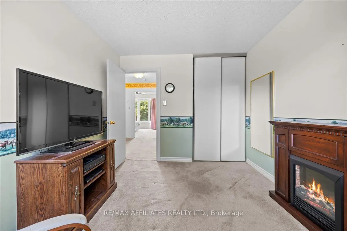 1080 St Lucia Place