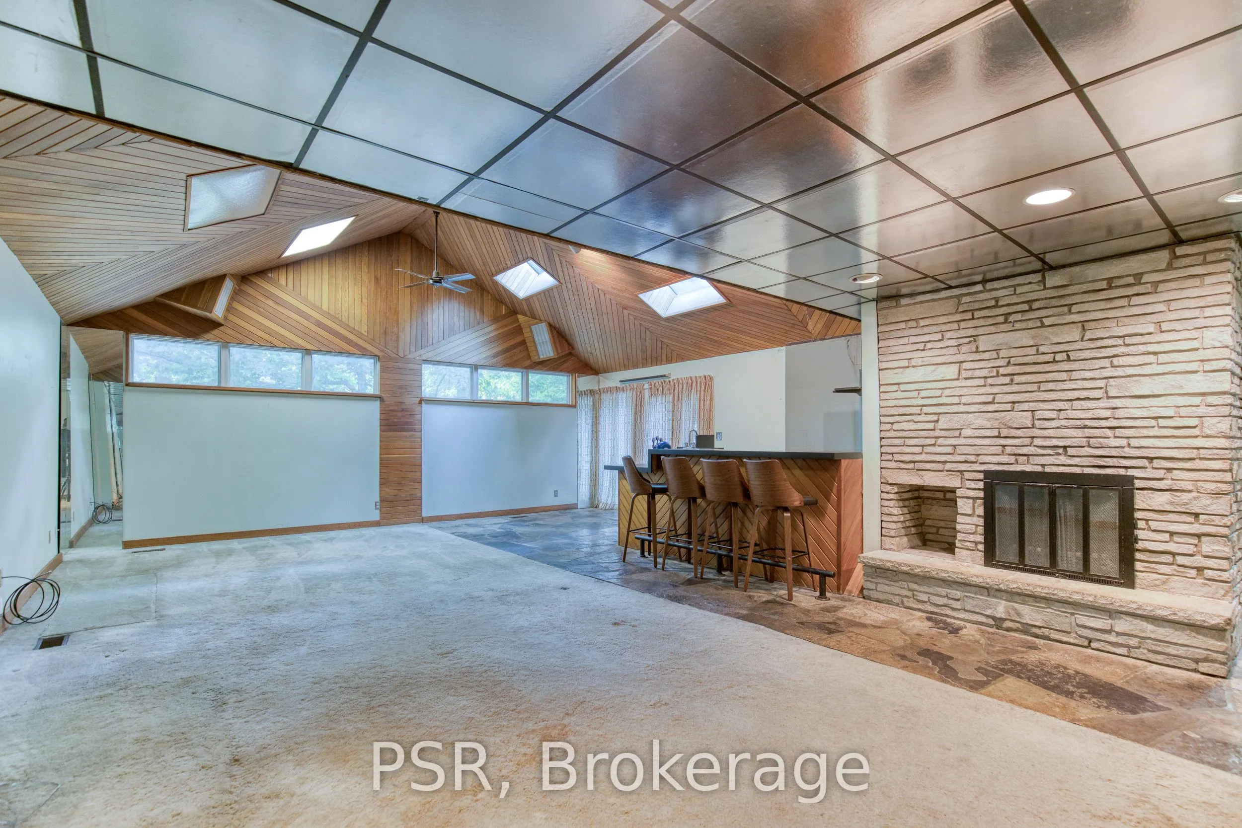 139 Shuh Avenue