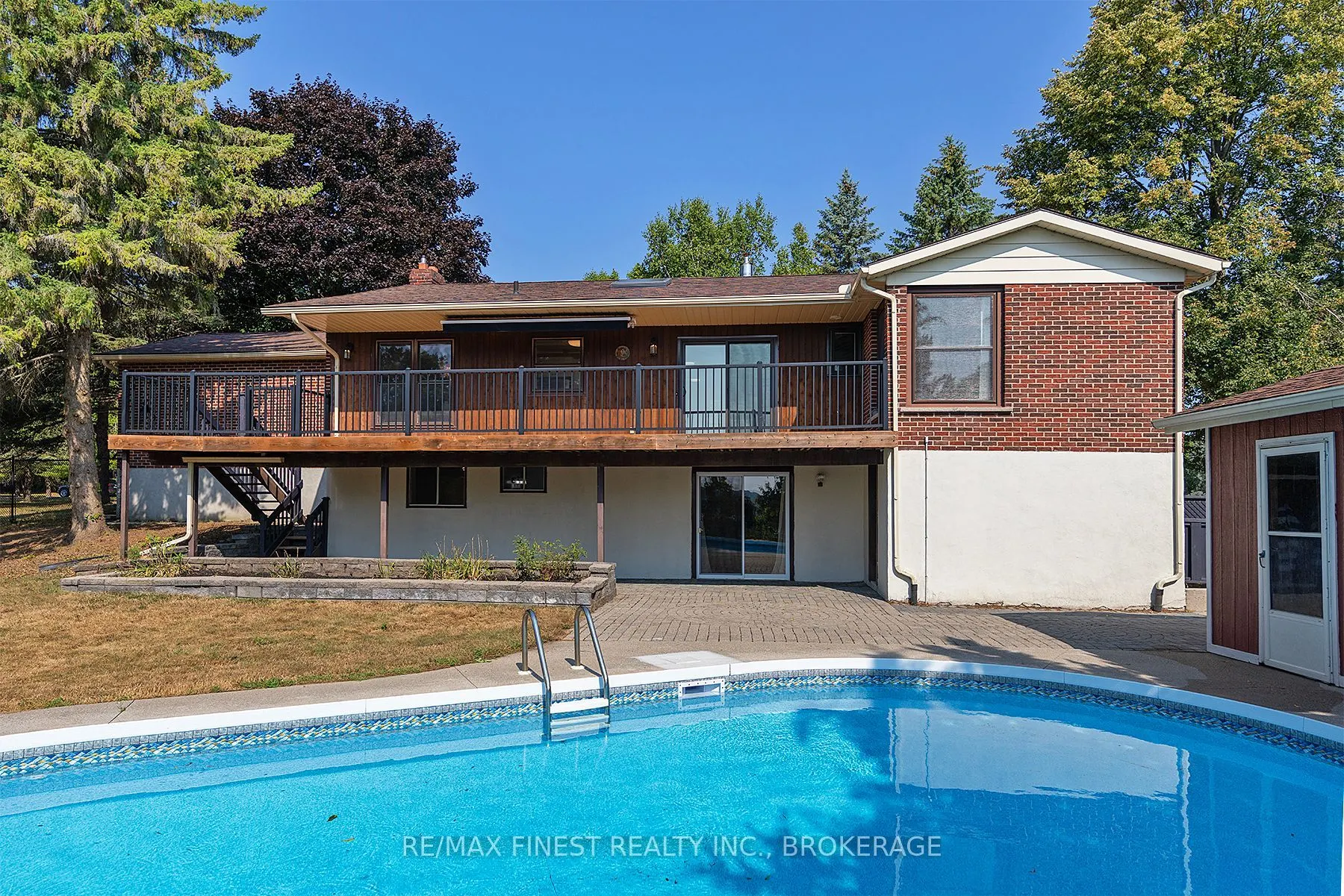 3743 Maple Crest Court