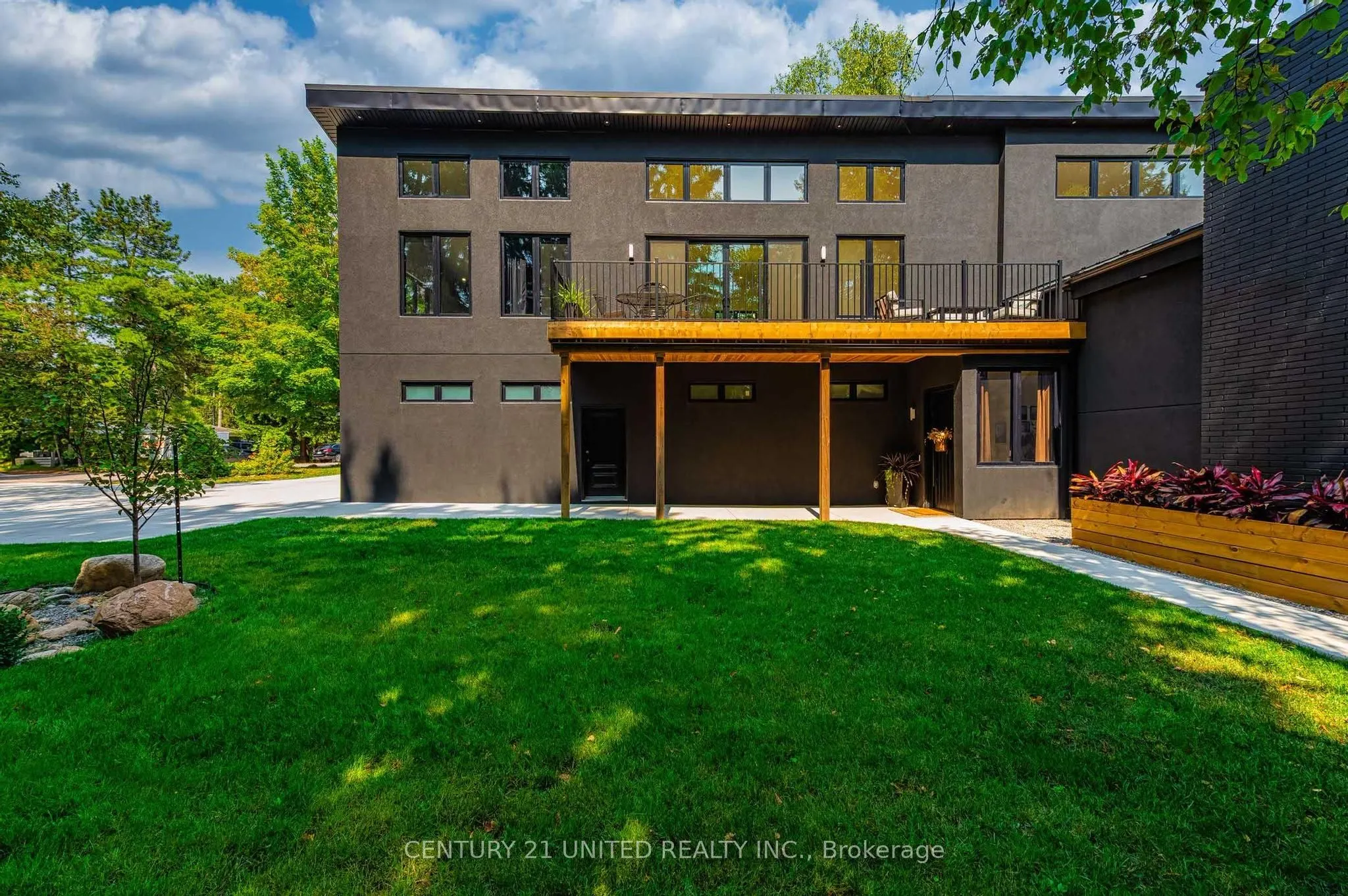 34 Edgewood Road