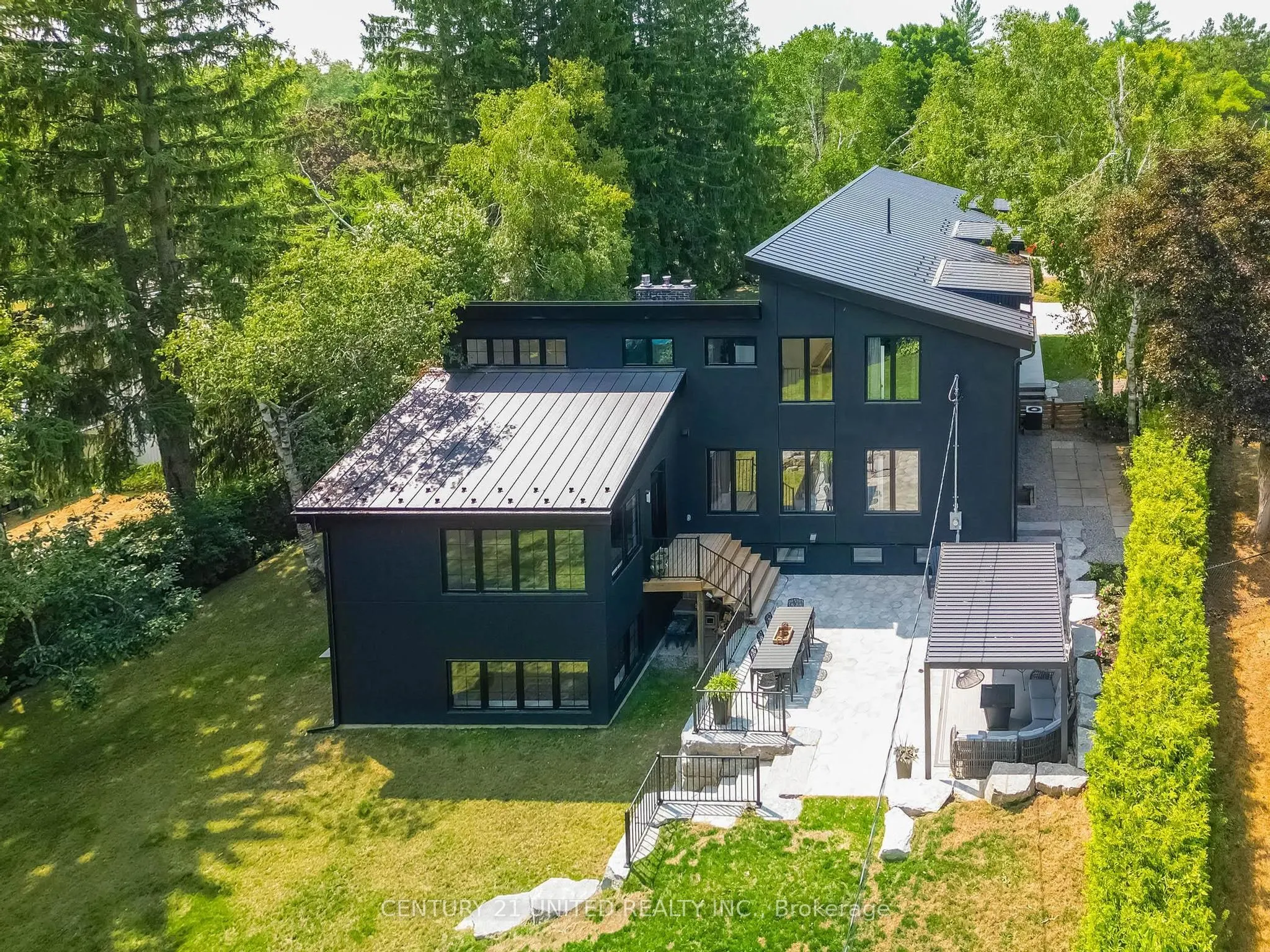 34 Edgewood Road