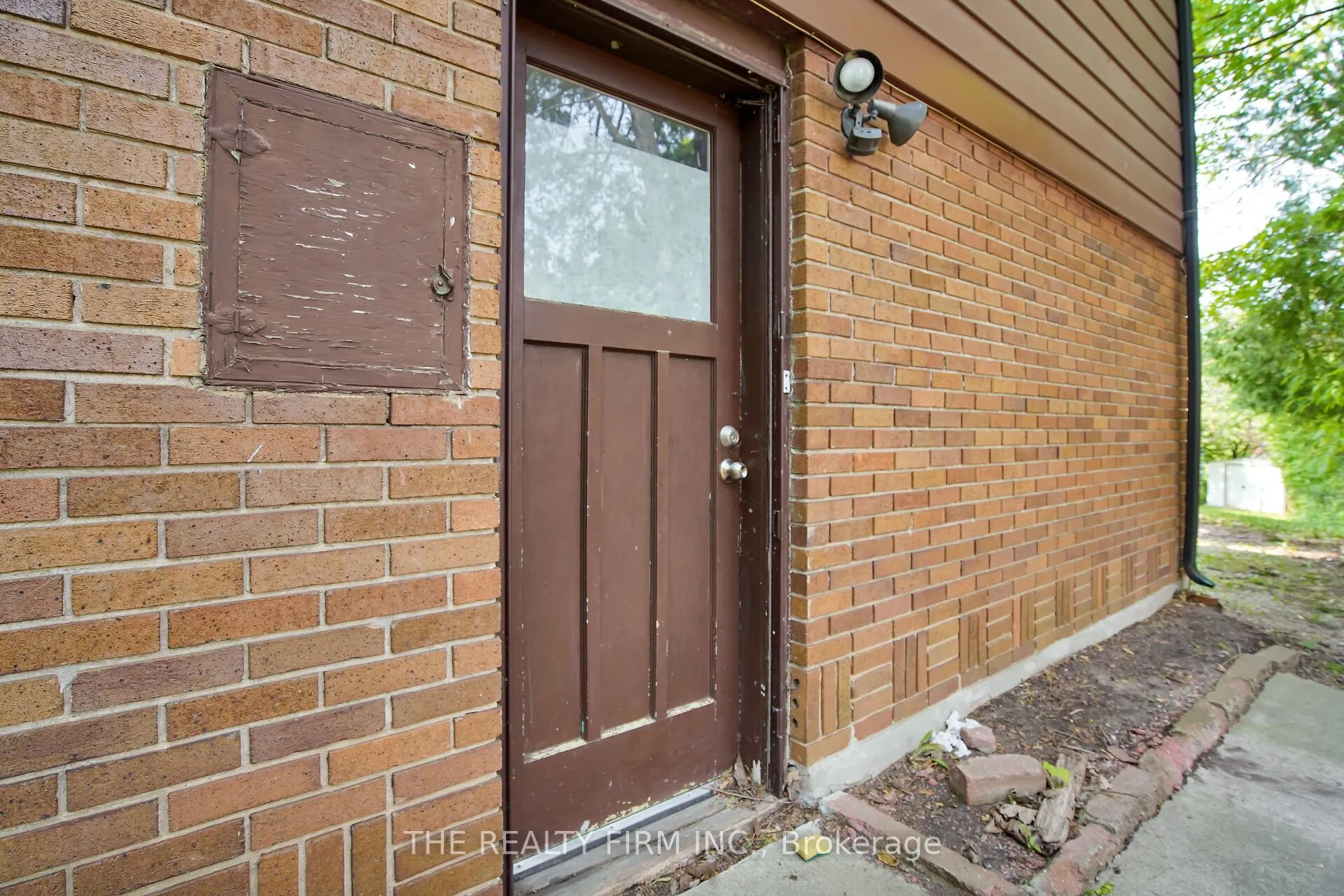 95 Edgar Drive
