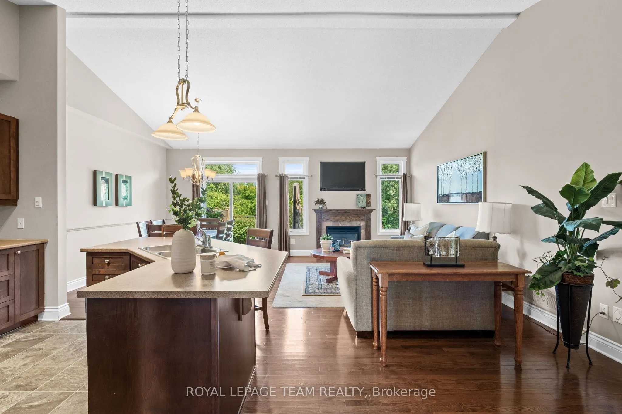920 Burwash Landing Bay
