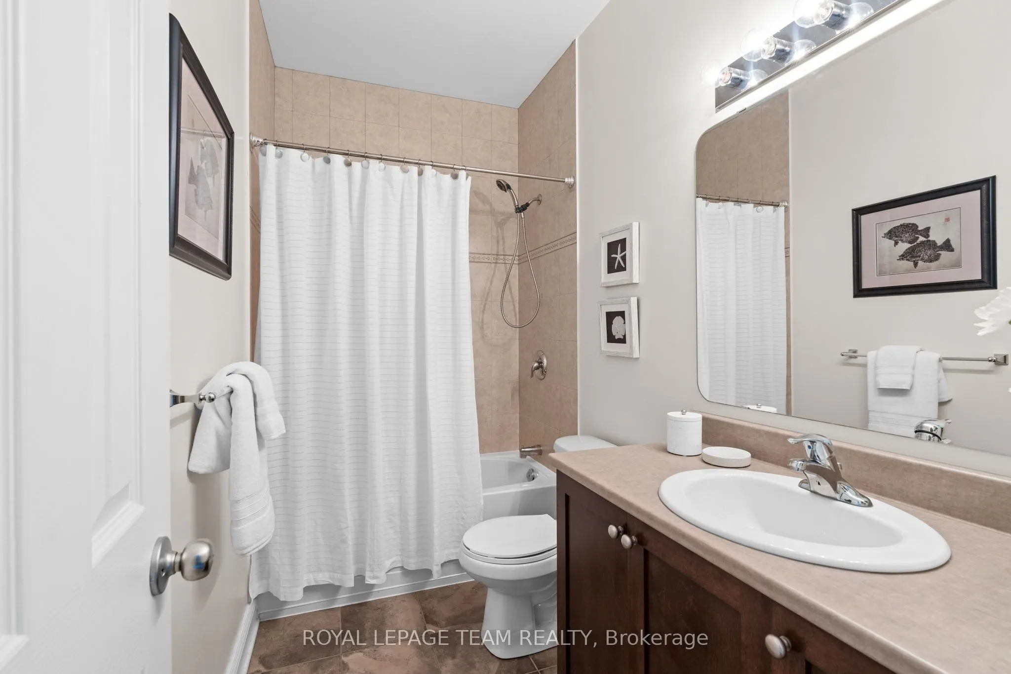 920 Burwash Landing Bay