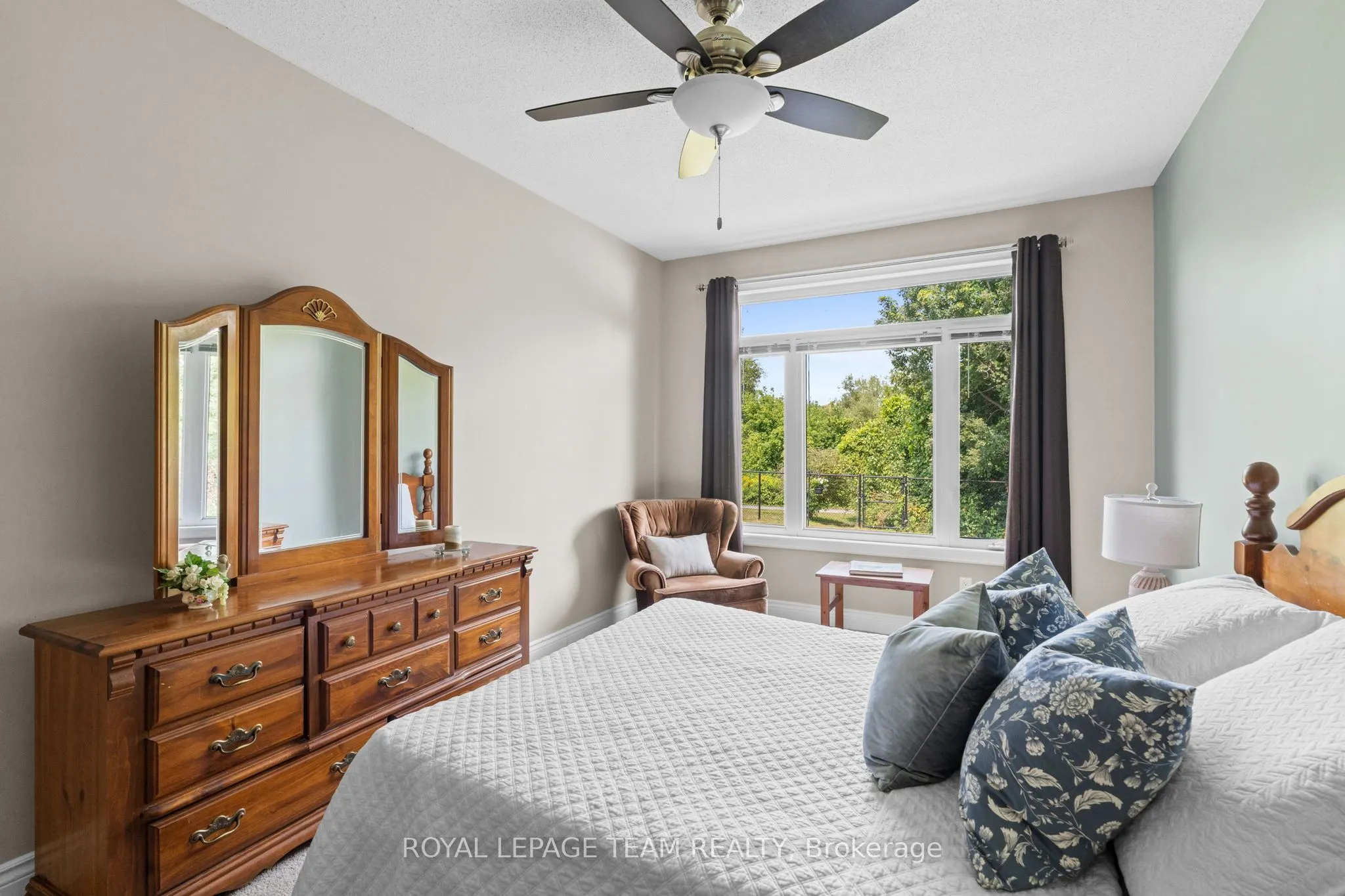 920 Burwash Landing Bay