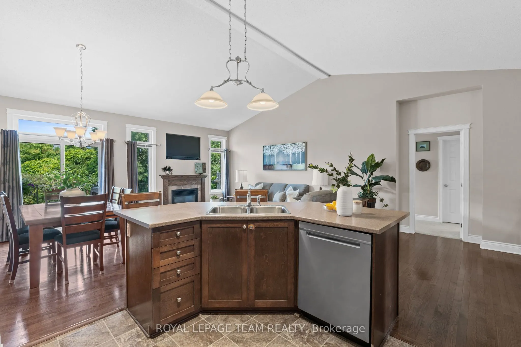 920 Burwash Landing Bay