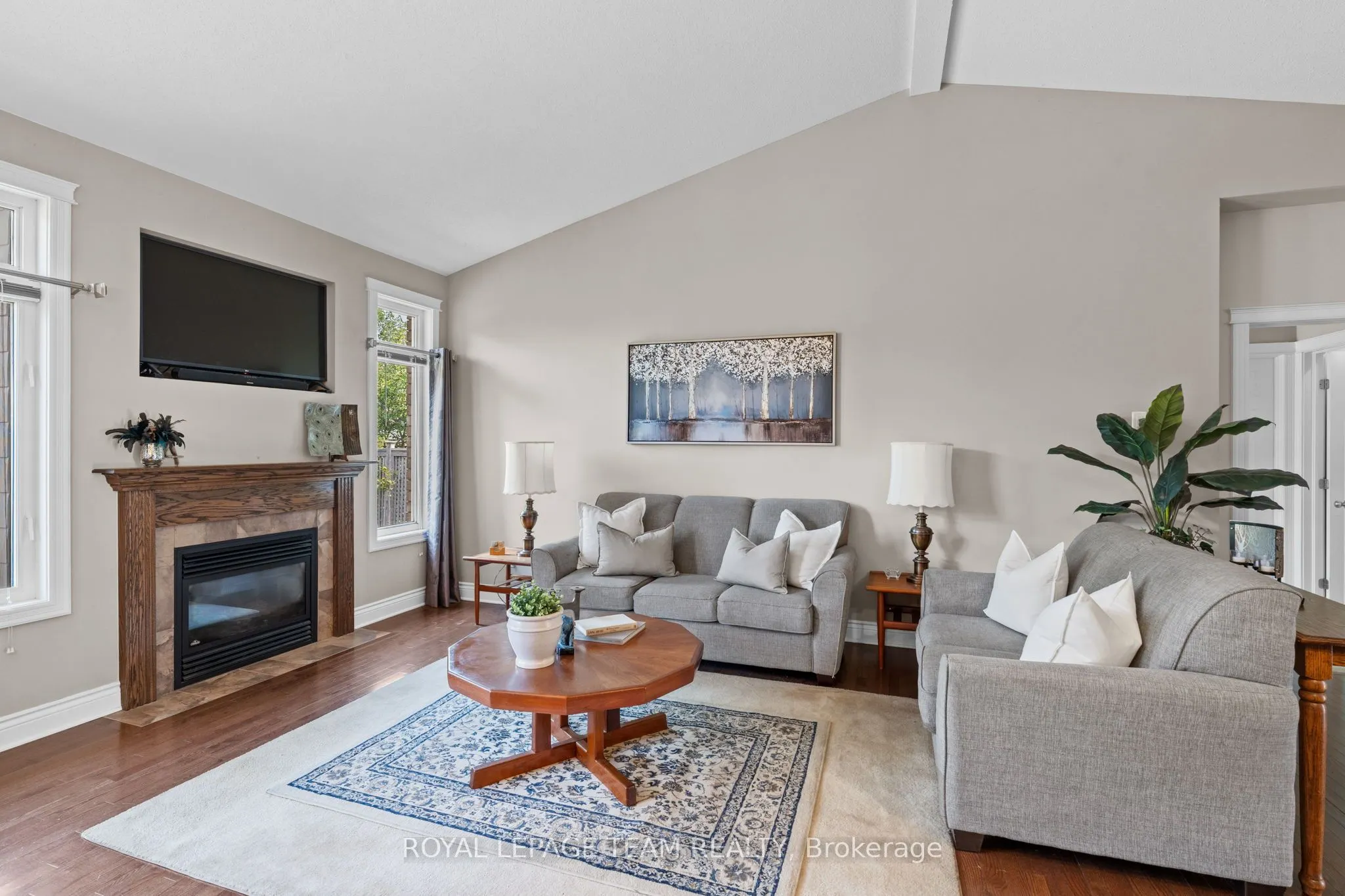 920 Burwash Landing Bay