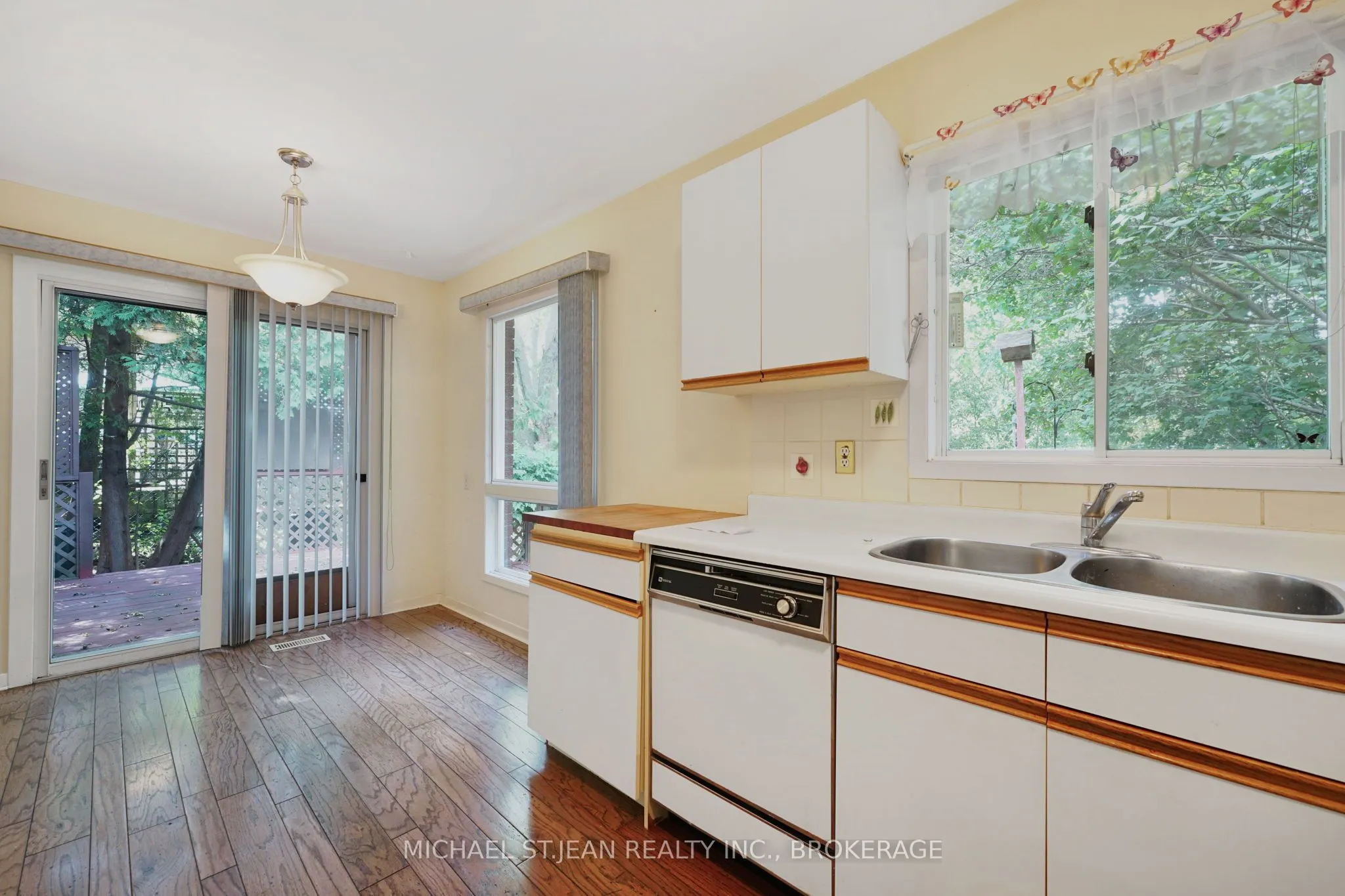 536 Thorndale Drive
