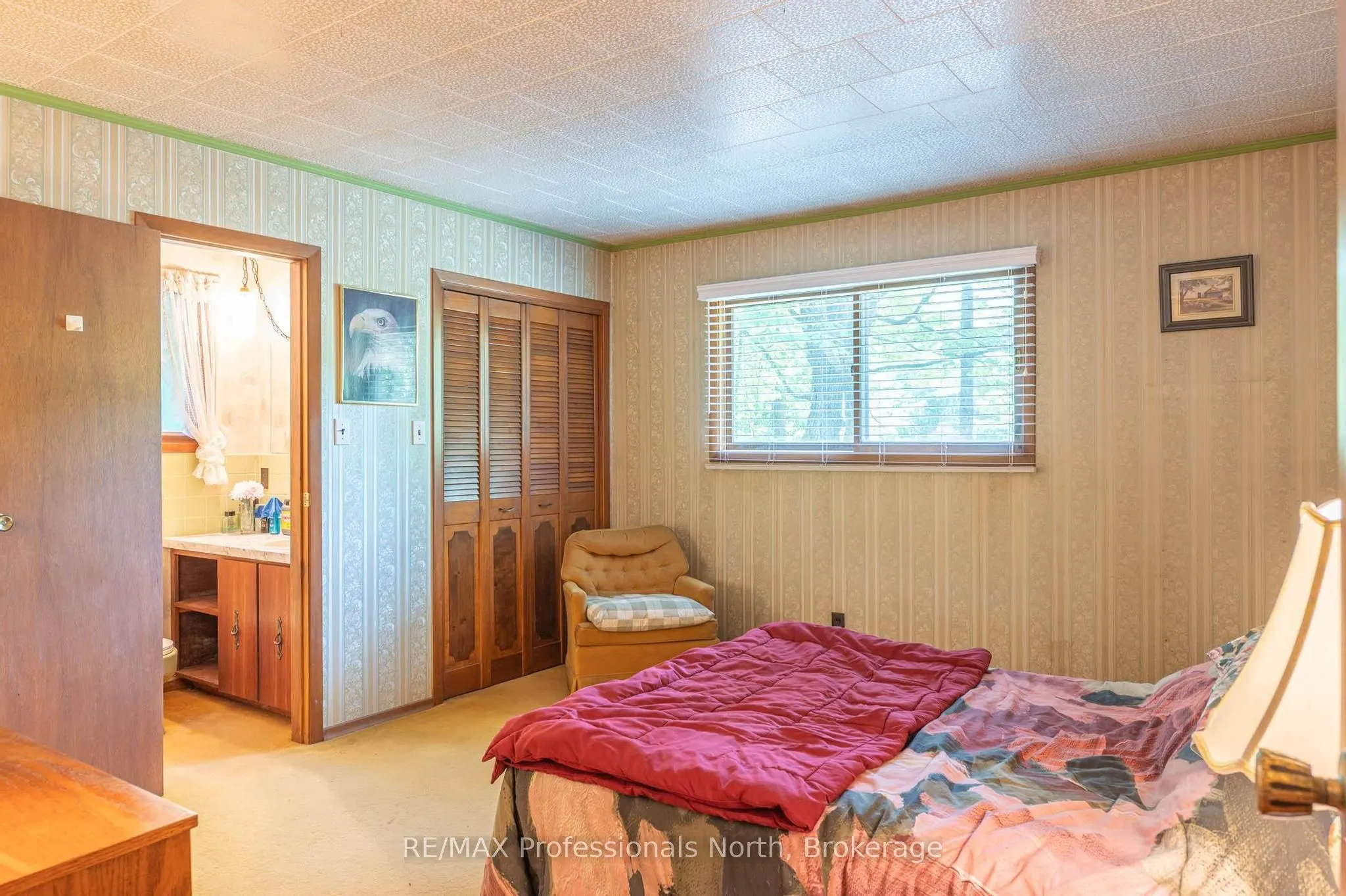 2499 Kennisis Lake Road