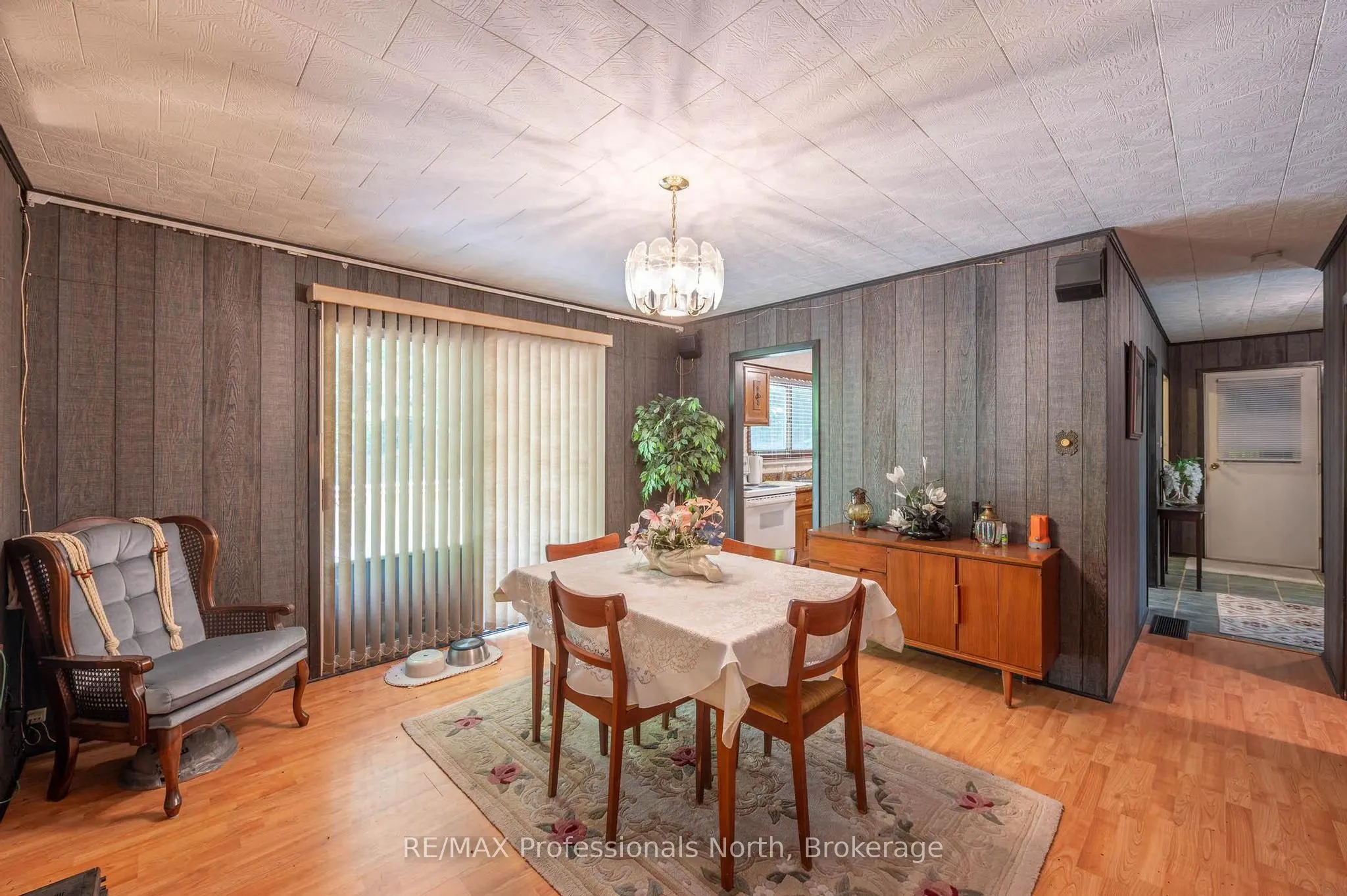 2499 Kennisis Lake Road