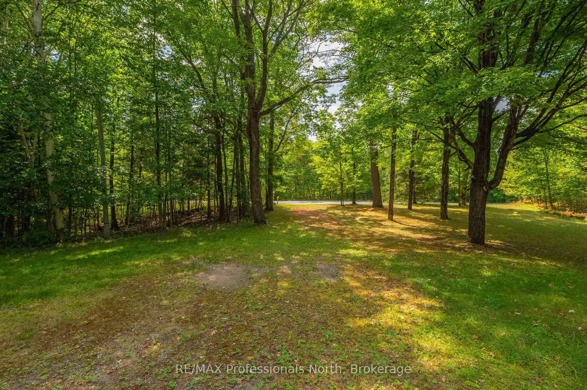 2499 Kennisis Lake Road