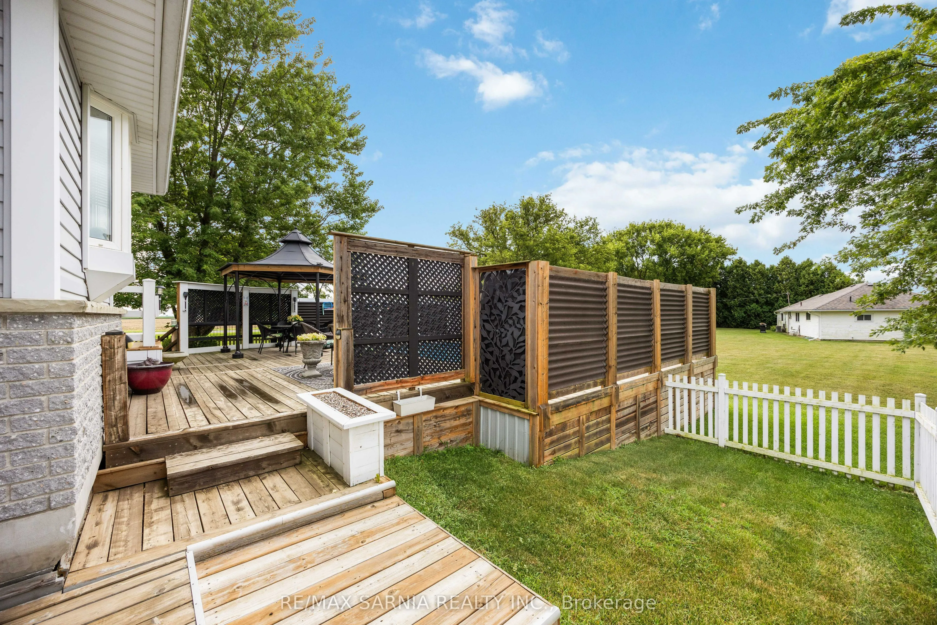 29597 St. Clair Parkway