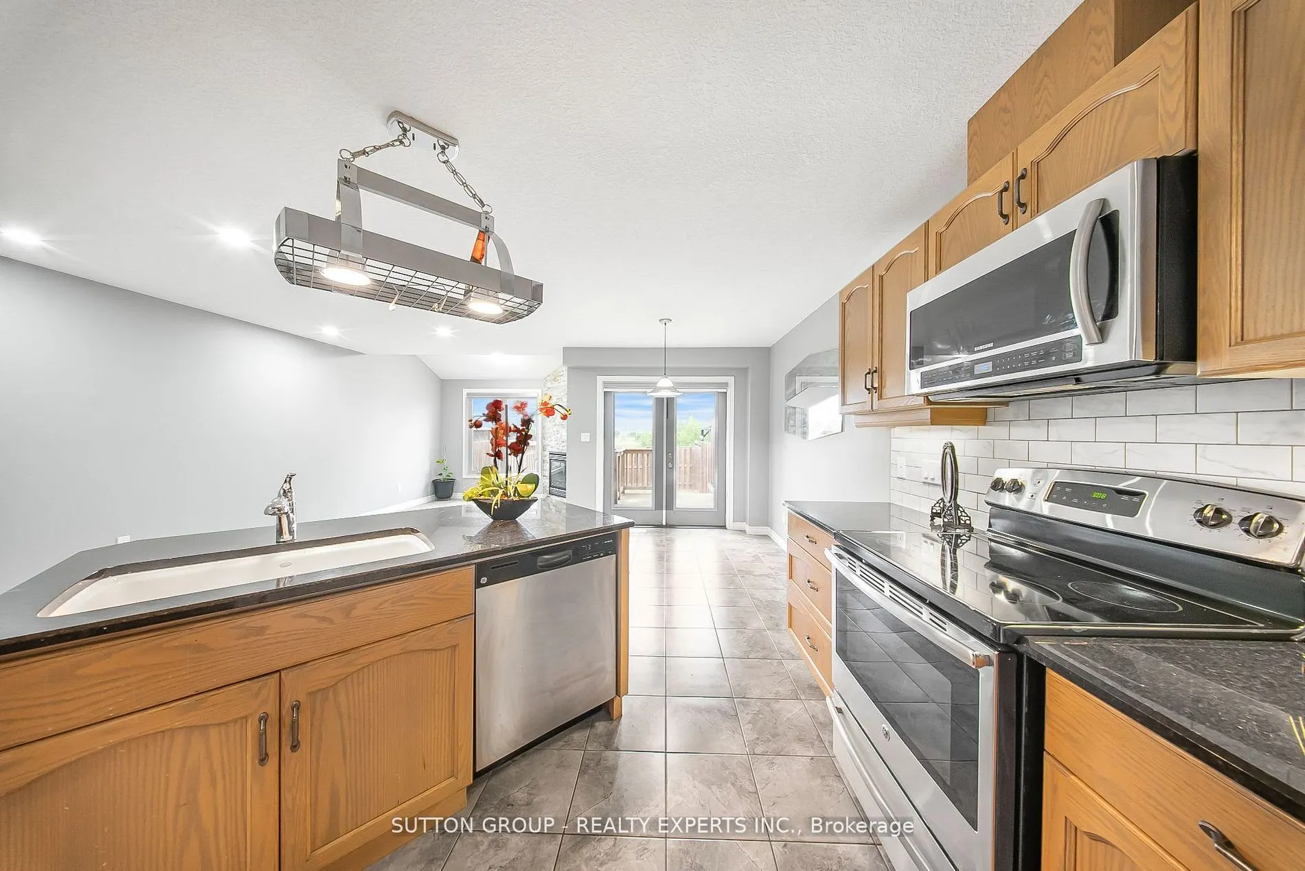 1441 Dunkirk Avenue