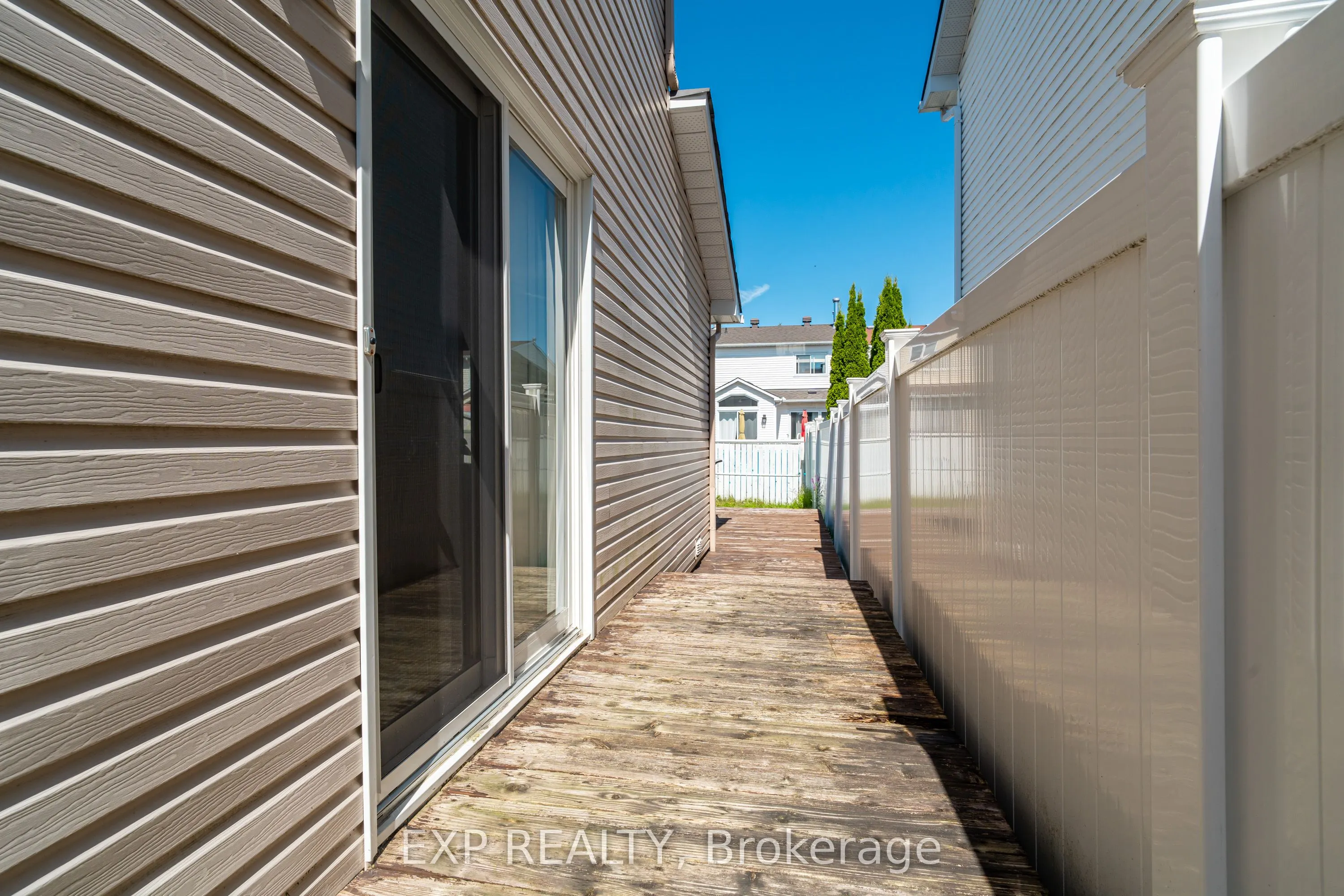 2103 Gardenway Drive
