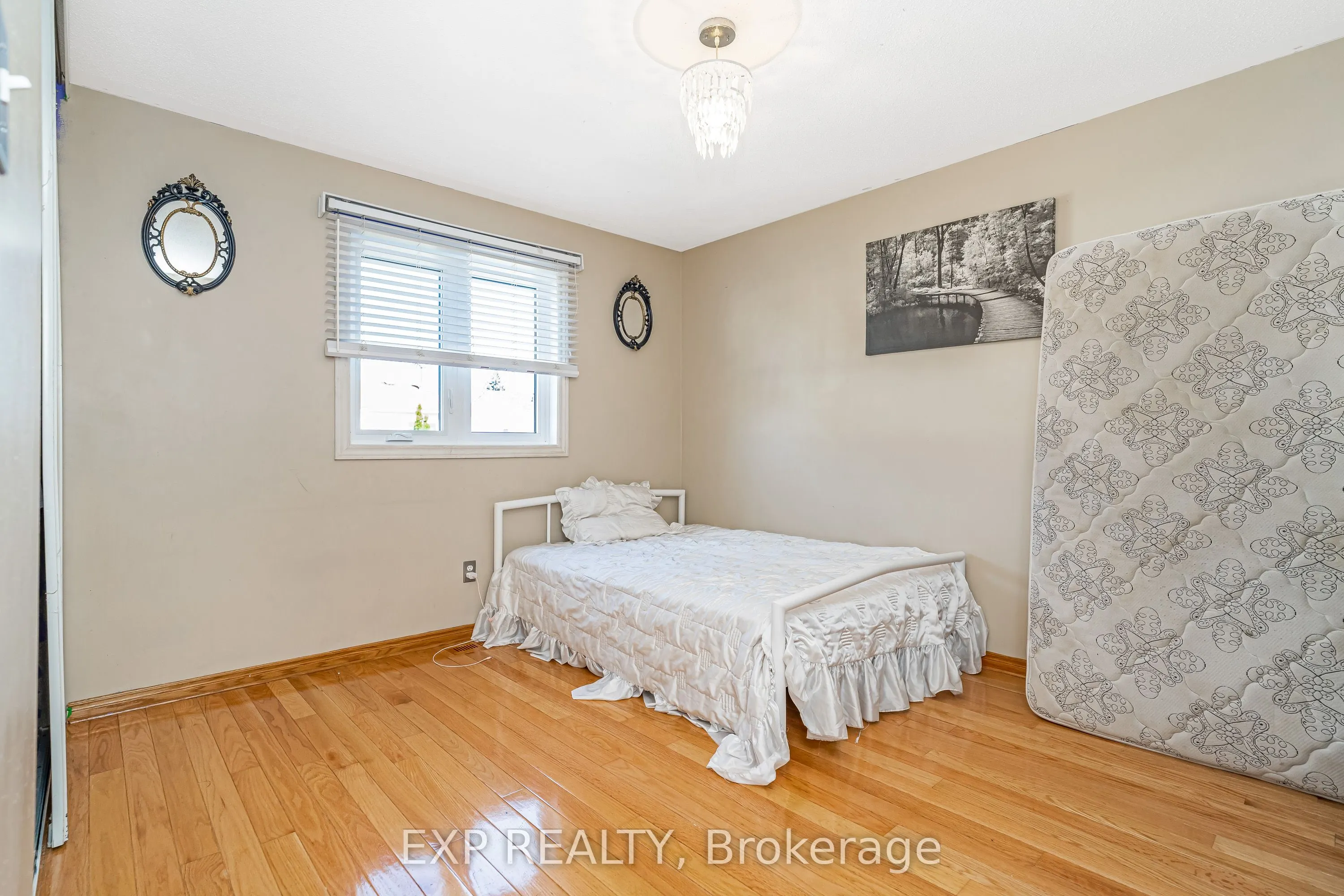 2103 Gardenway Drive