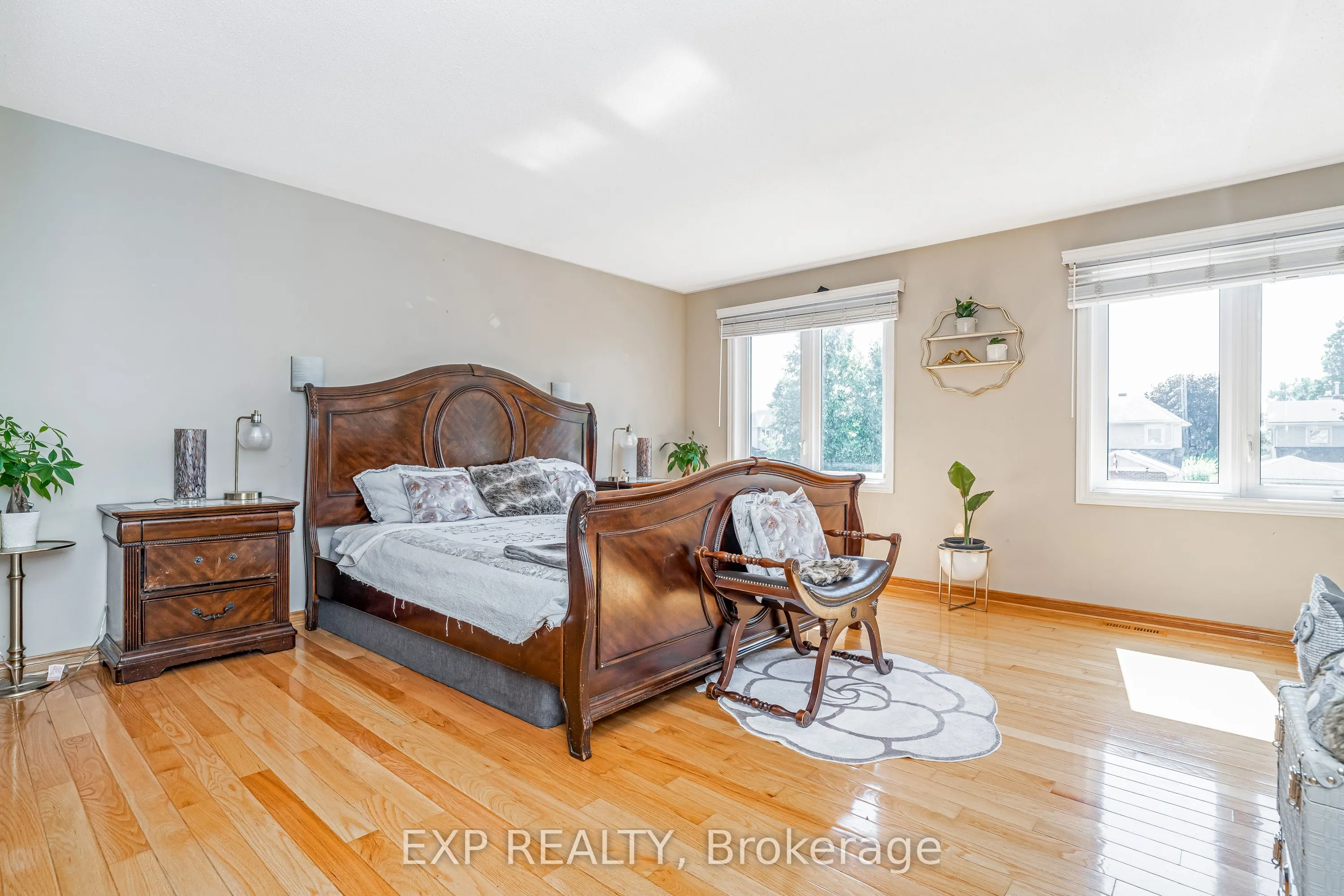 2103 Gardenway Drive