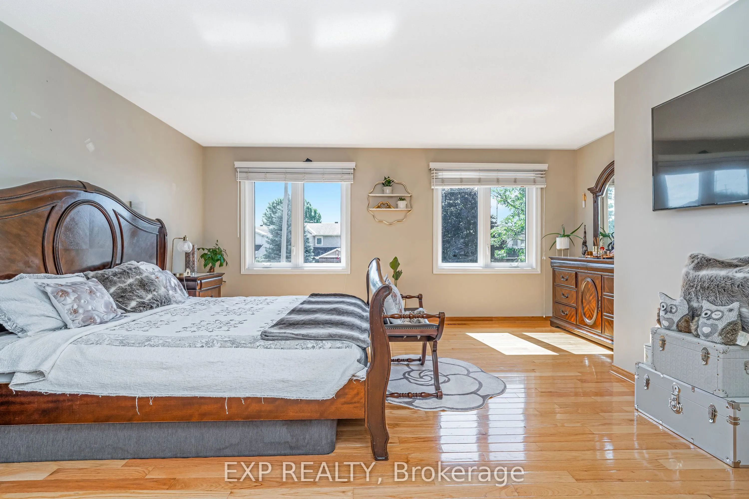 2103 Gardenway Drive