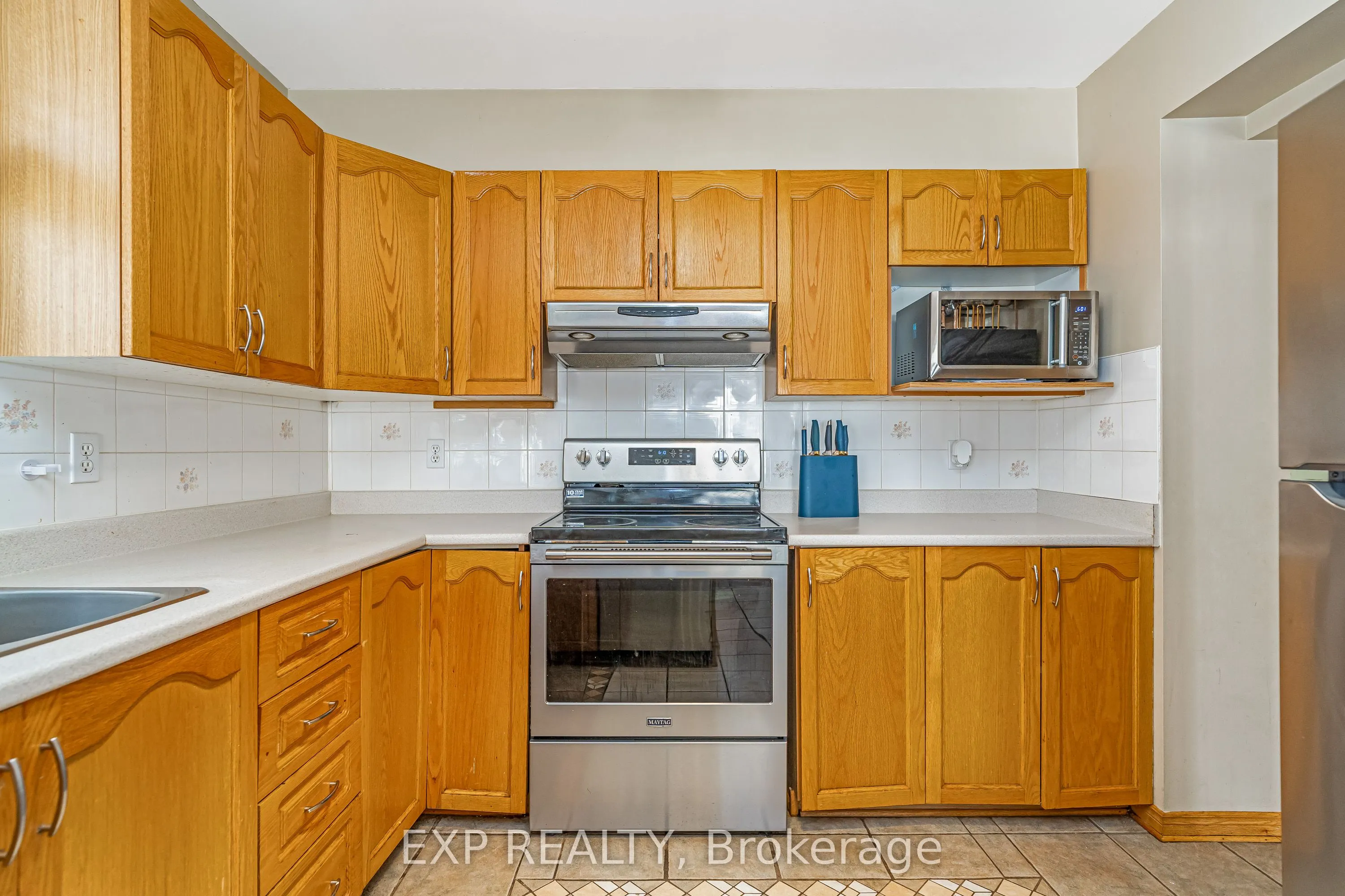 2103 Gardenway Drive