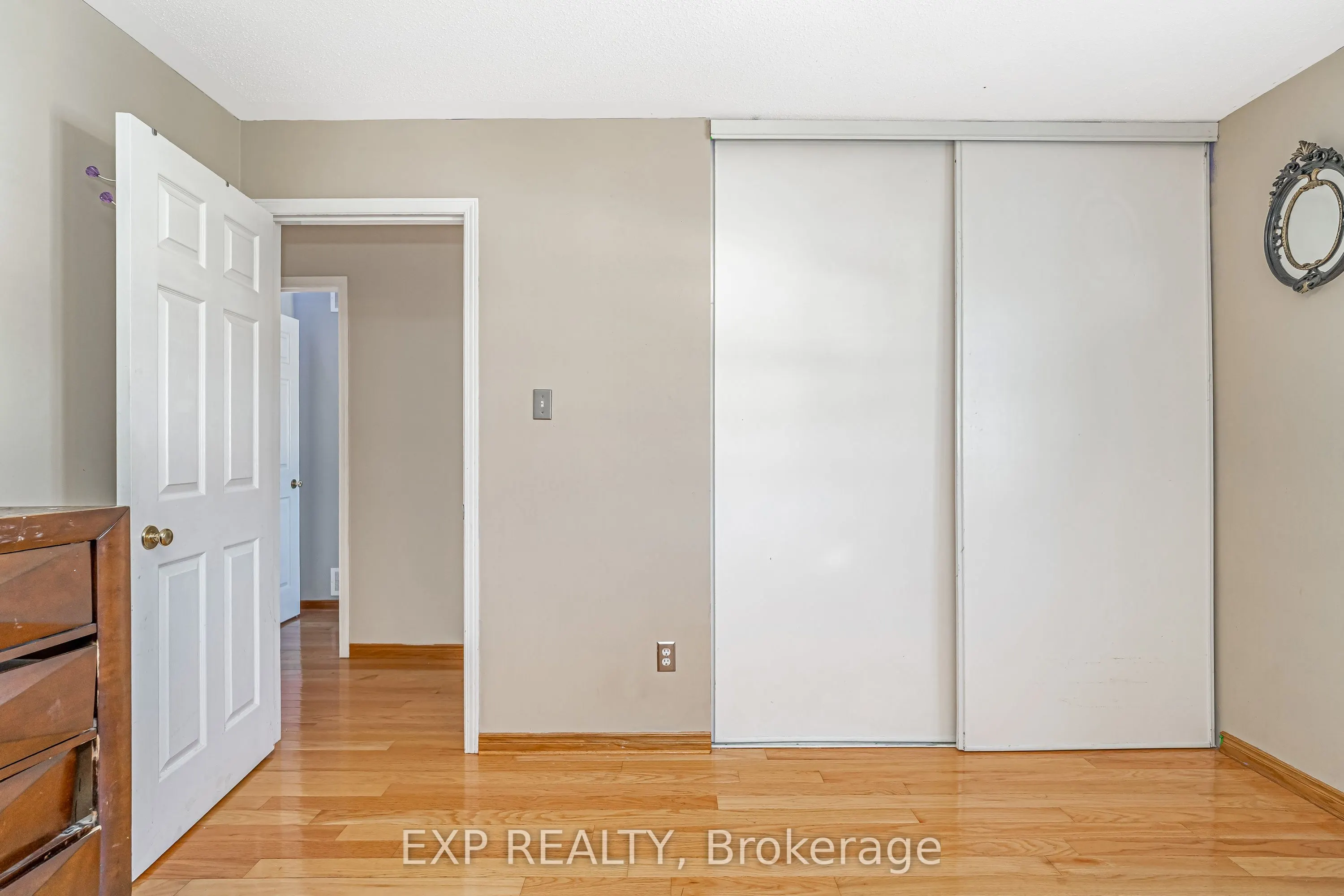2103 Gardenway Drive