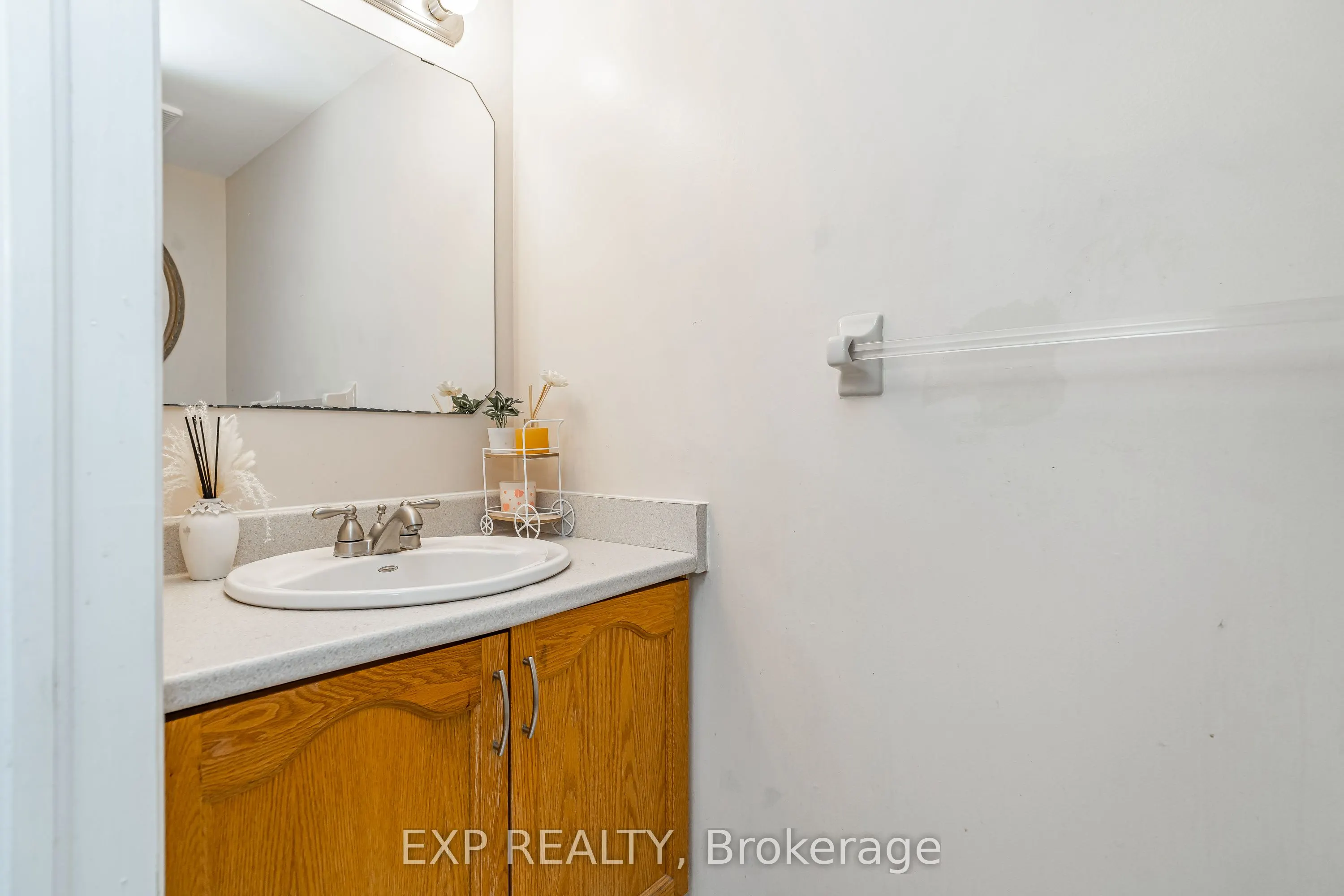 2103 Gardenway Drive