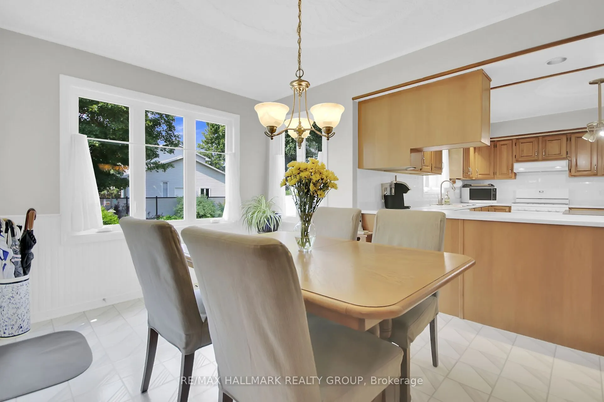 11 Lamadeleine Boulevard
