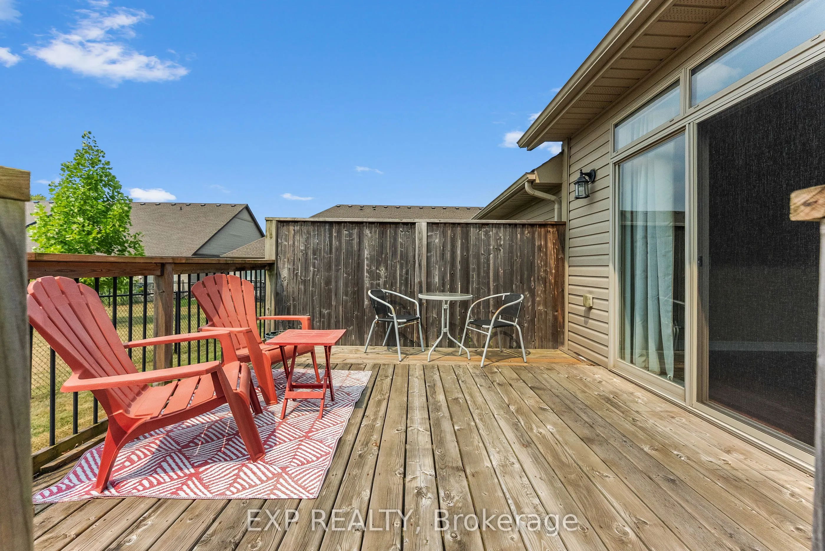 5490 Prince Edward Avenue, #4