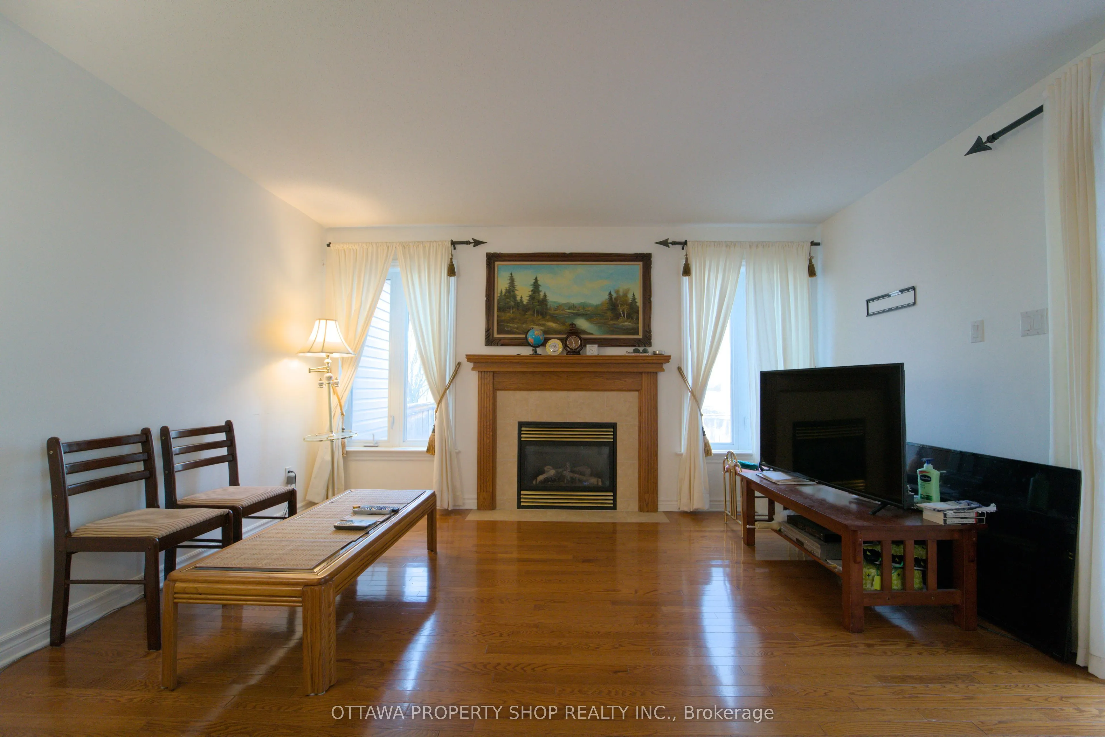 37 Cresthaven Drive