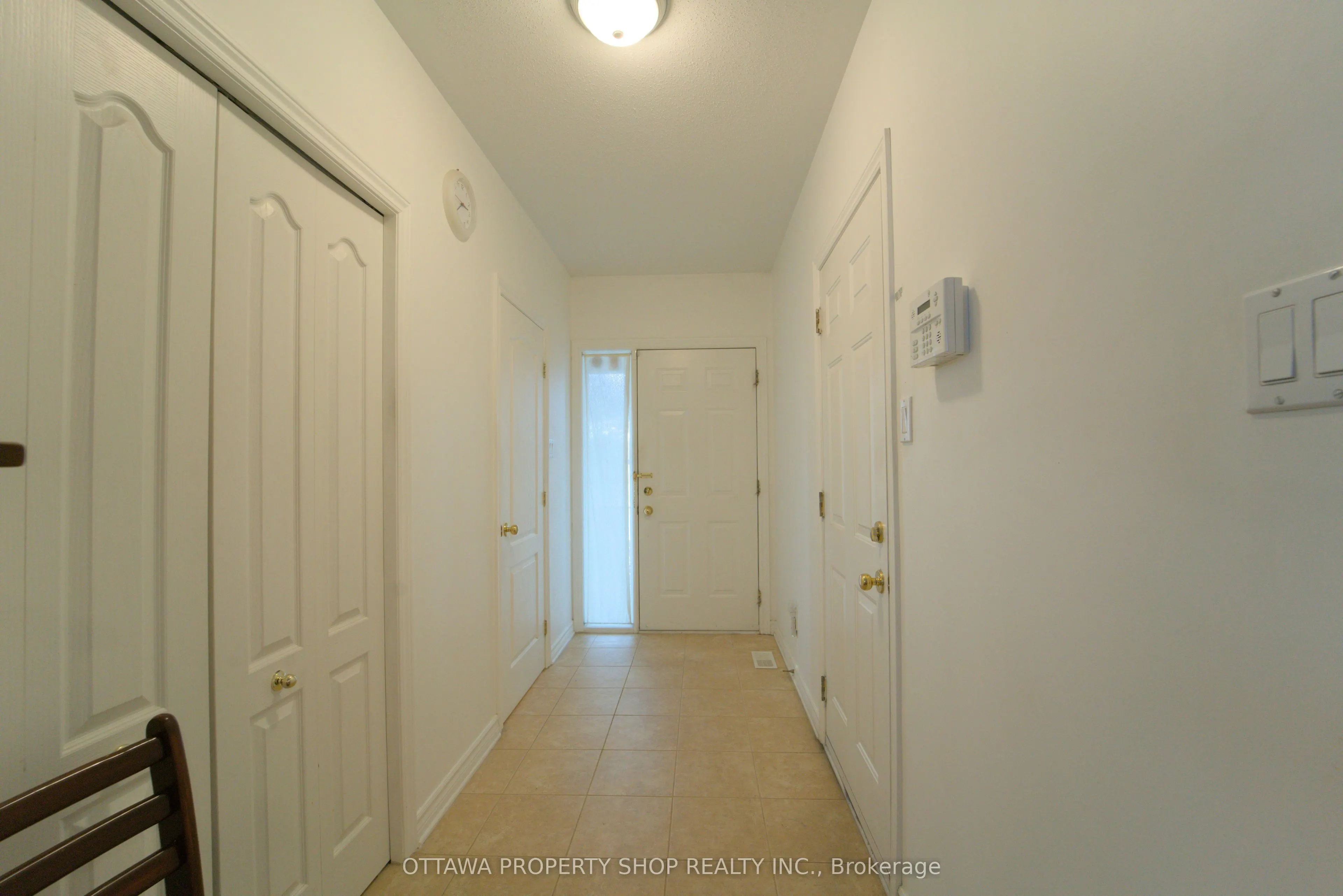 37 Cresthaven Drive