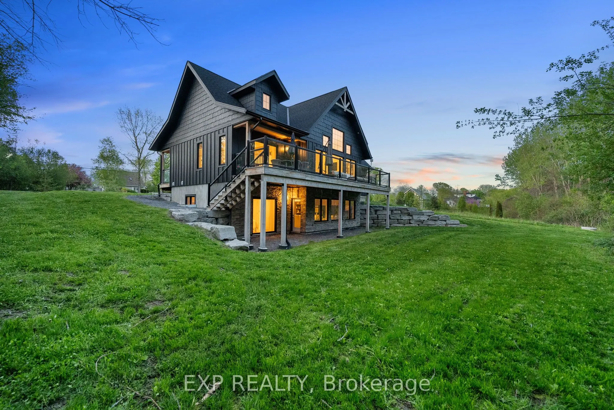 1499 Lakeside Drive