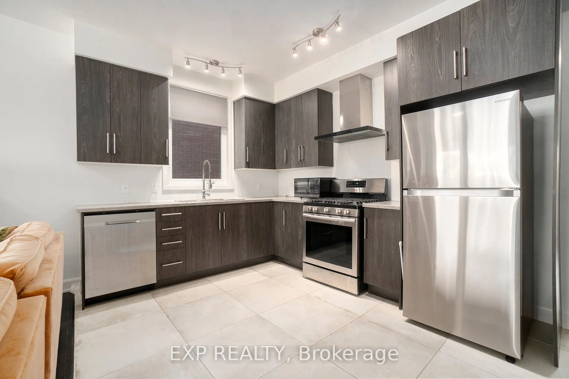 129 Smirle Avenue, #2