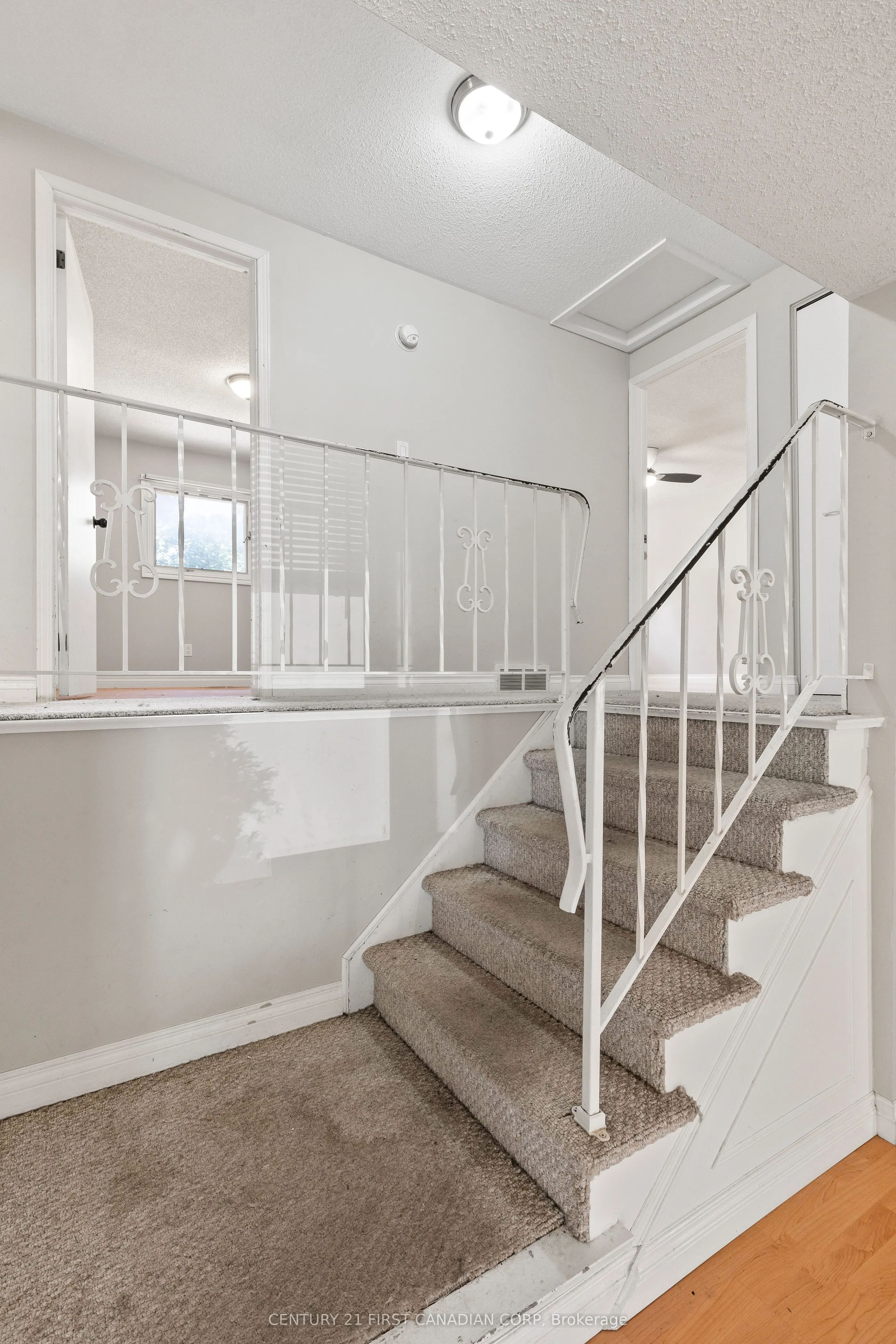 7 Rollscourt Gardens