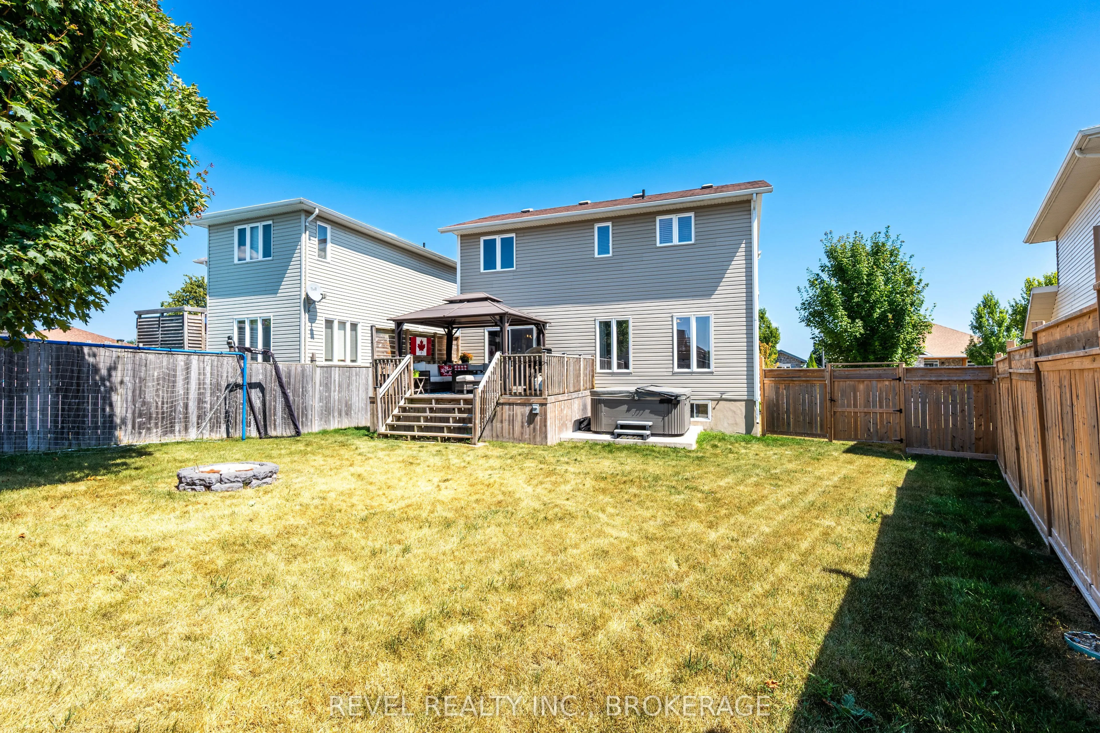 102 Mcdonough Crescent