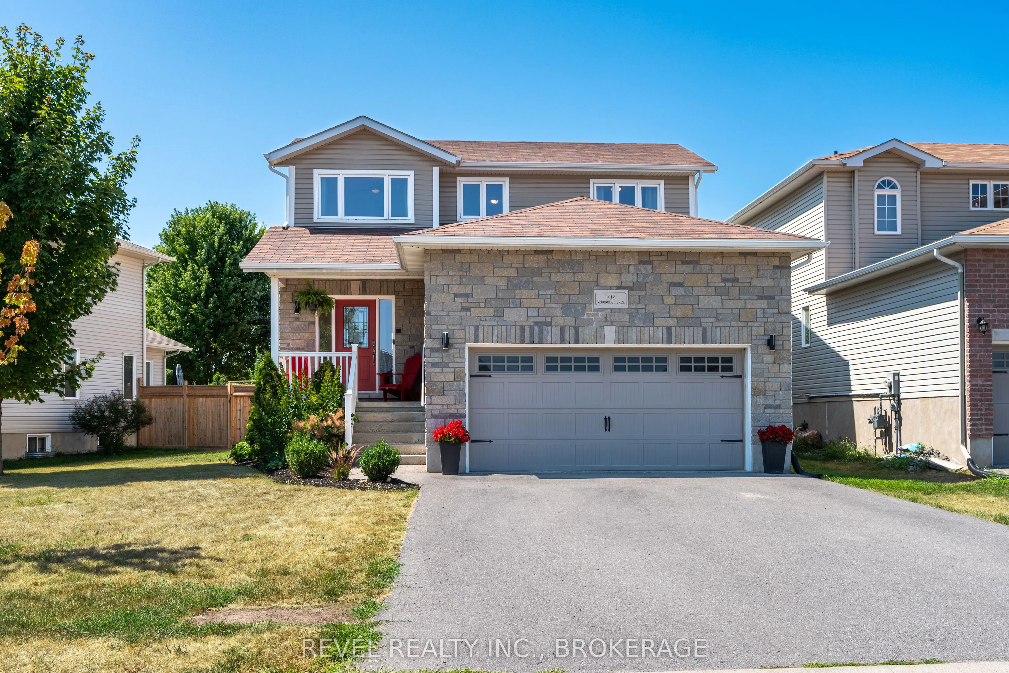102 Mcdonough Crescent