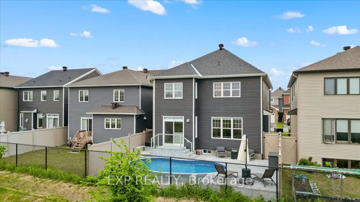 126 Unity Place