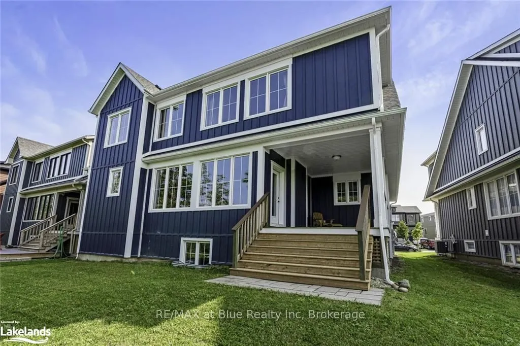 364 Yellow Birch Crescent