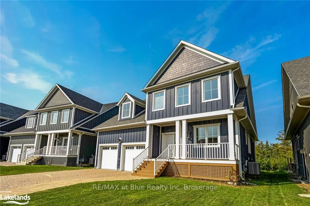 364 Yellow Birch Crescent
