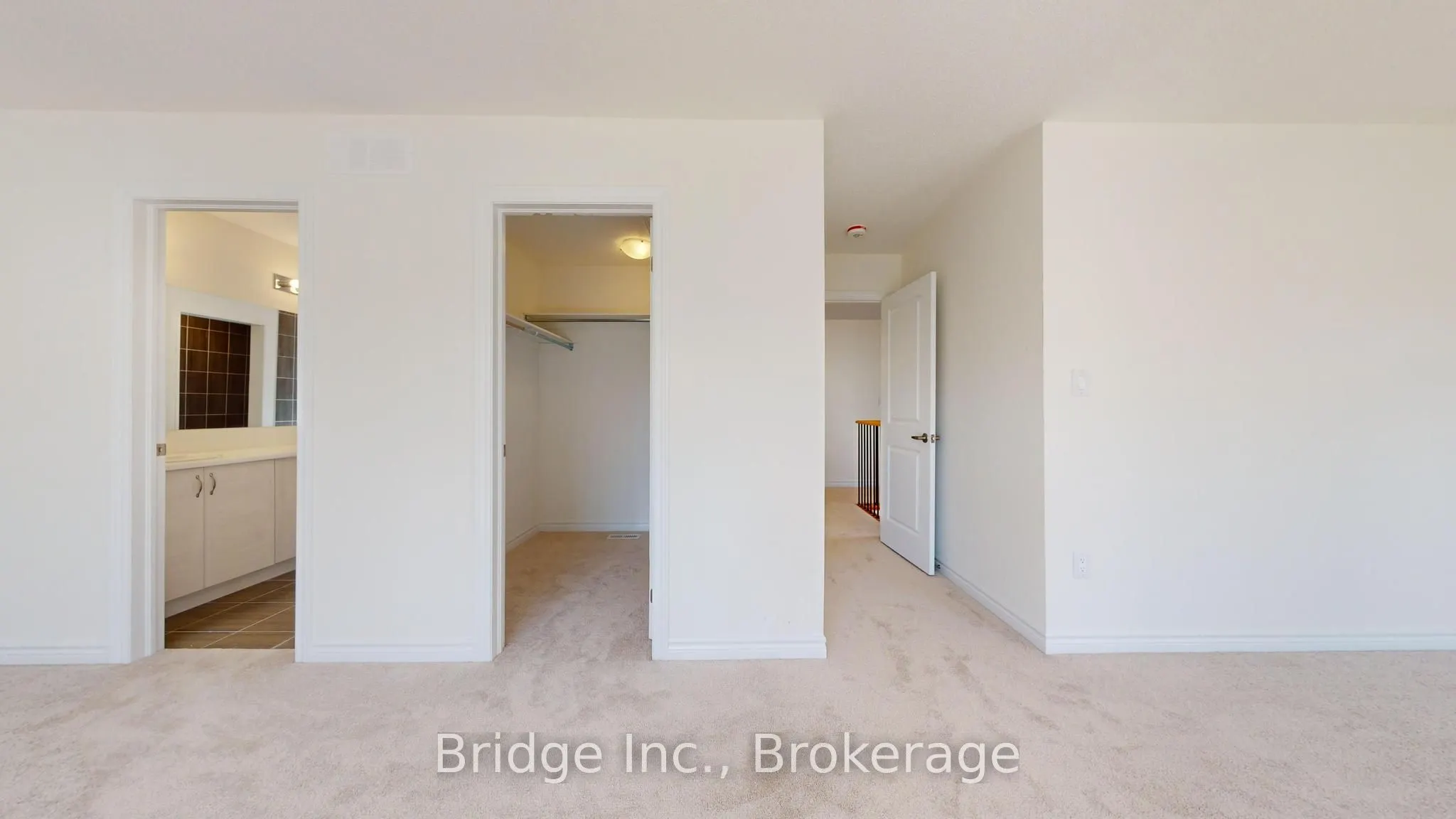 12 Hillcroft Way