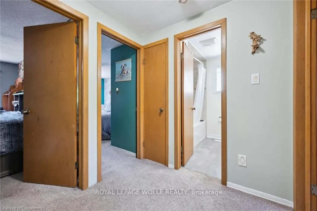 31 Driftwood Place
