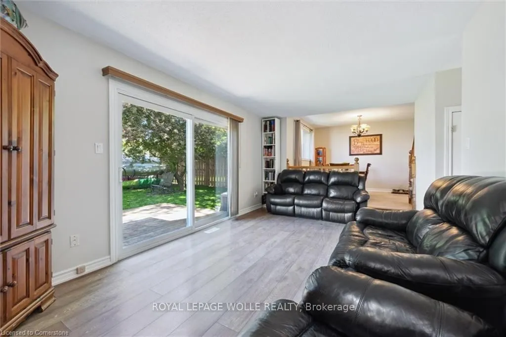 31 Driftwood Place
