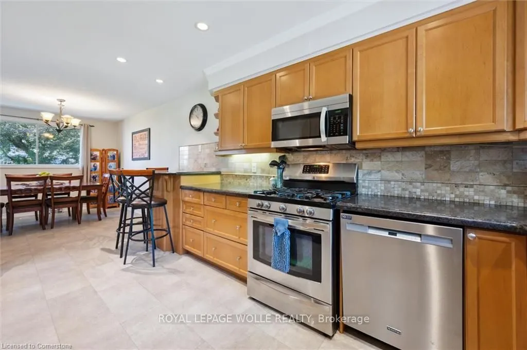 31 Driftwood Place
